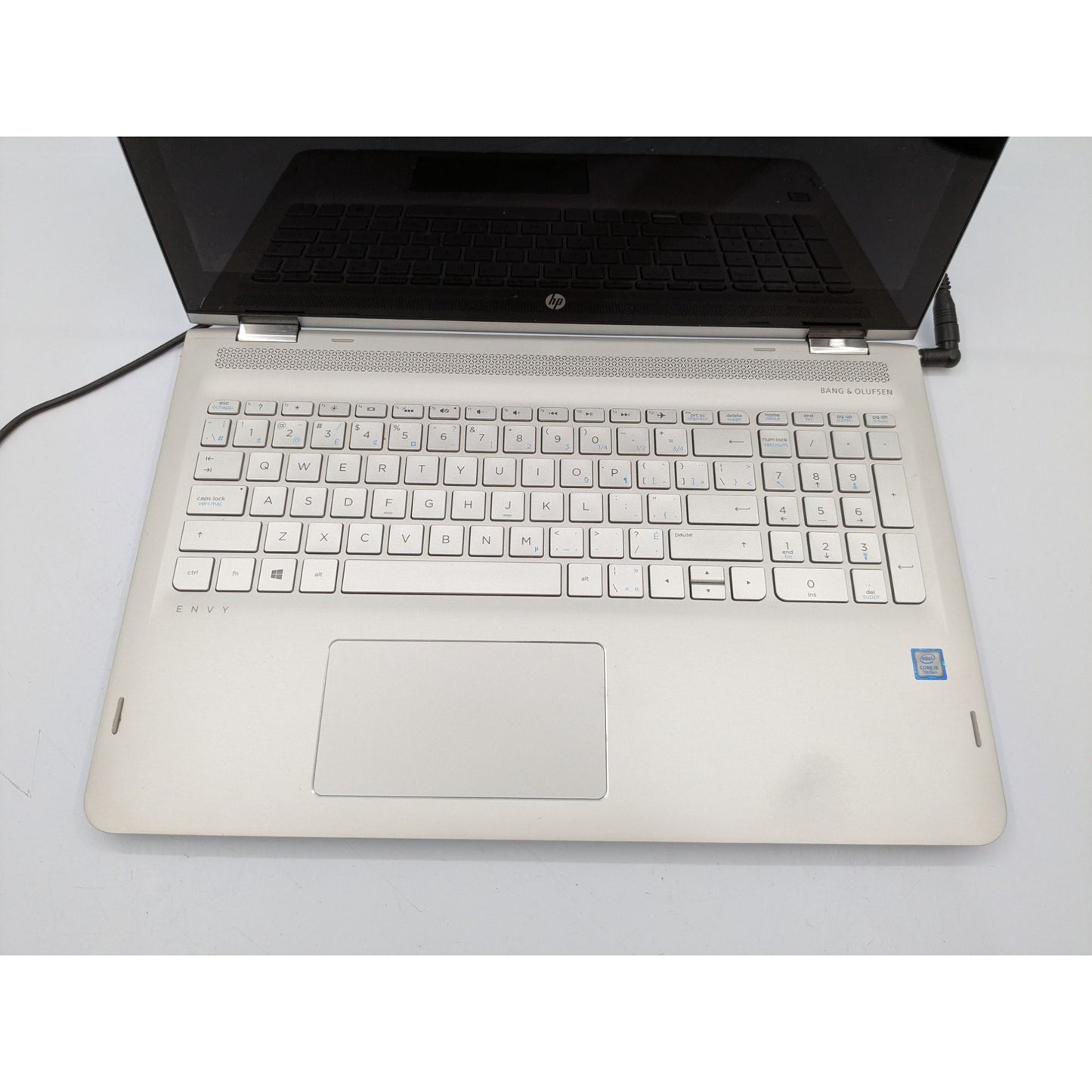 HP Envy x360 Convertible 15-aq118ca 15.6" Display Intel i5-7200U 2.5GHz Processor