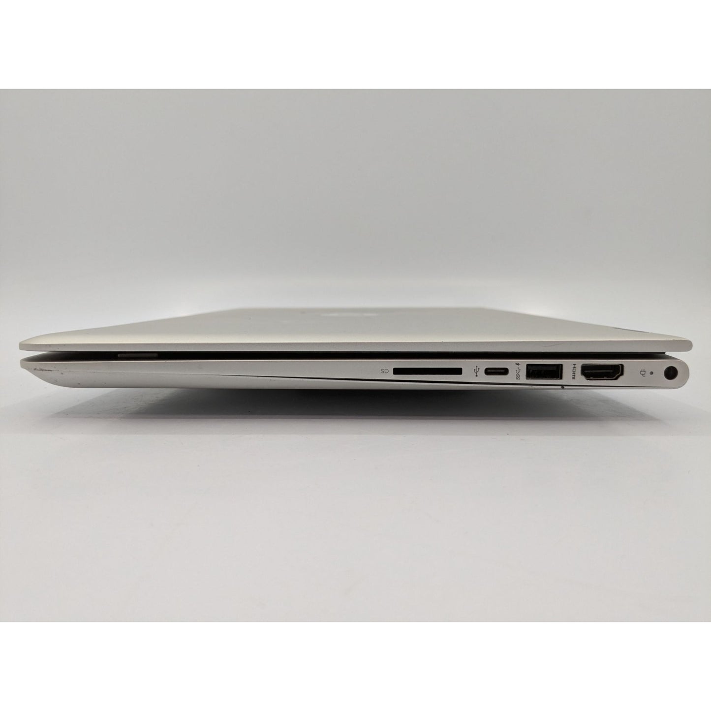 HP Envy x360 Convertible 15-aq118ca 15.6" Display Intel i5-7200U 2.5GHz Processor