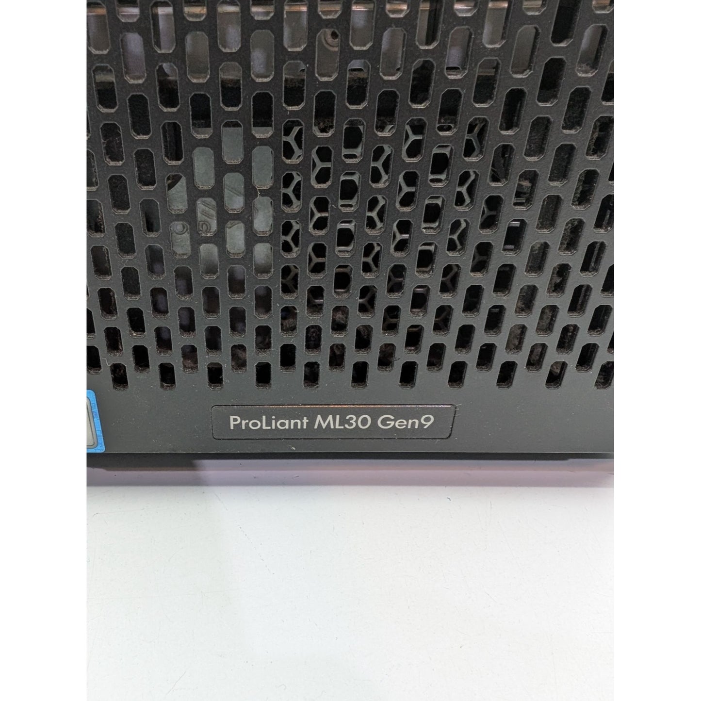 HPE ProLiant ML30 Gen9 Server Xeon E3-1230 V5 275GB SSD 8GB DDR4 Windows 11 Pro
