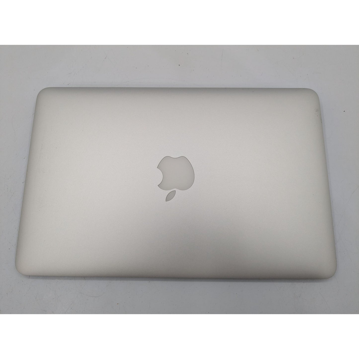 2015 Apple MacBook Air A1465 11" Display Intel Core i5-5250U 4GB RAM Processor