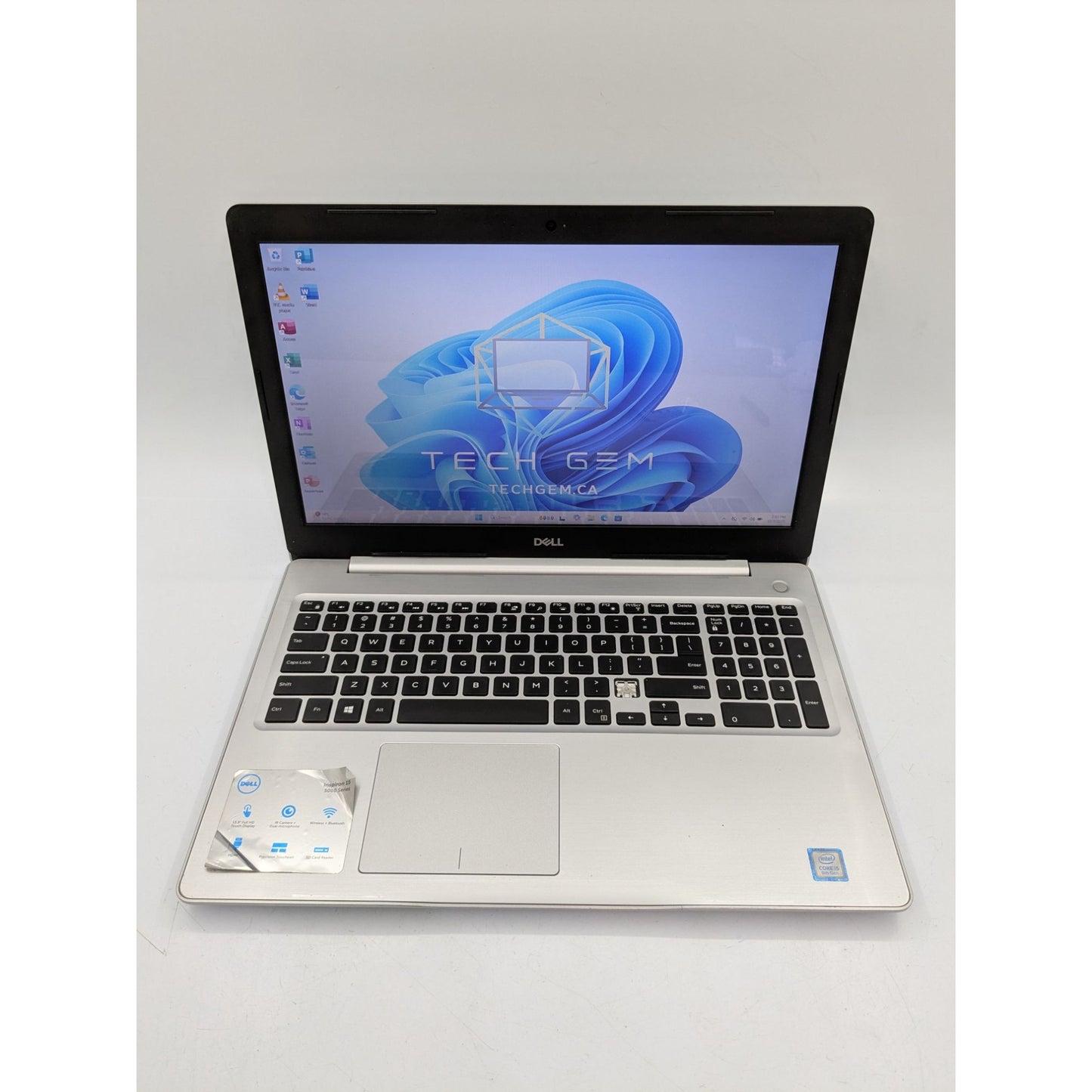 Dell Inspiron 5570 15.6" Intel i5-8250U 1.60GHz 8GB RAM 128GB SSD Windows 11 Home