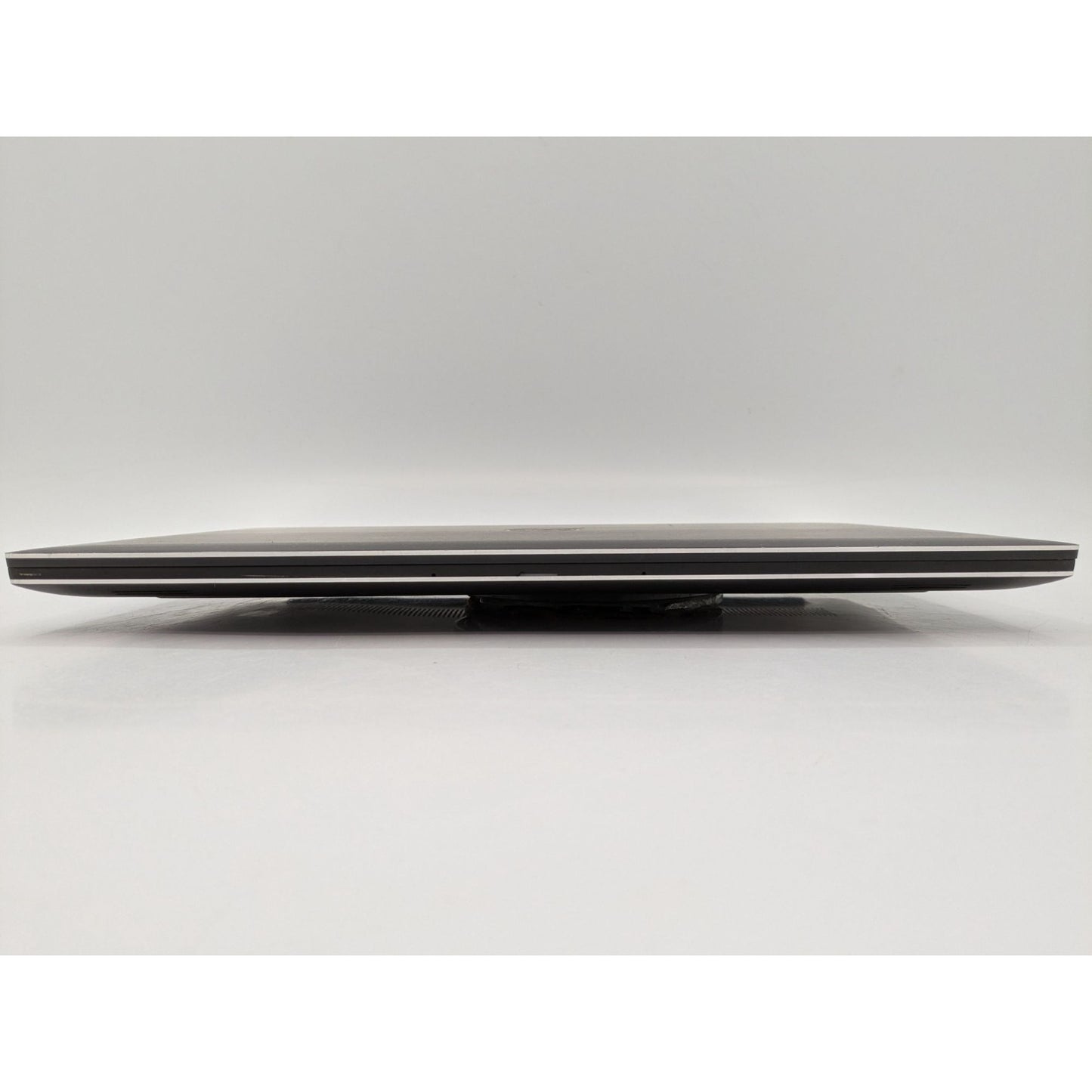 Dell Precision 5530 15.6" Intel i7-8850H 2.60GHz 8GB RAM 128GB SSD Win 11 Pro