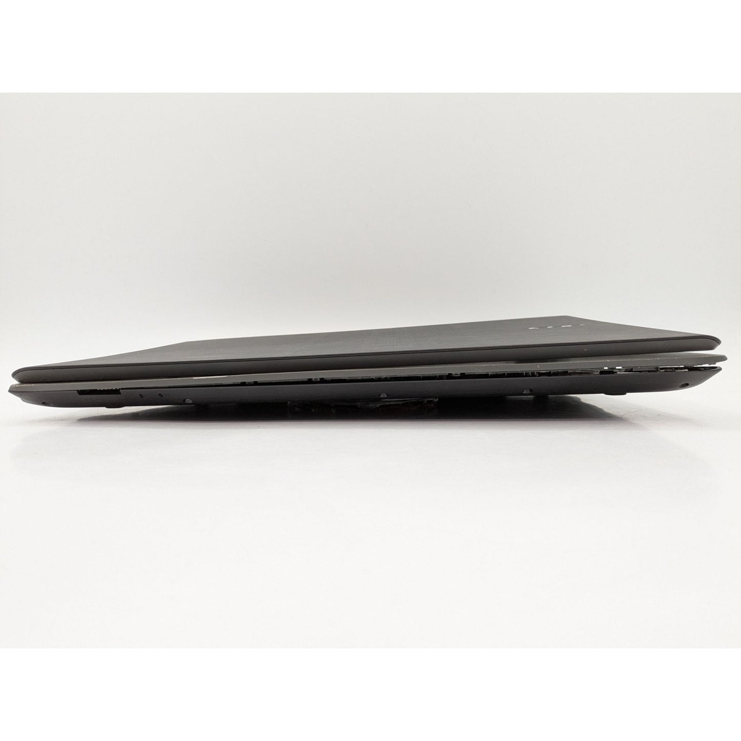 Acer Aspire E5-773G-5273 17.3" Display Intel Core i5-6200U 2.30 GHz 4GB RAM