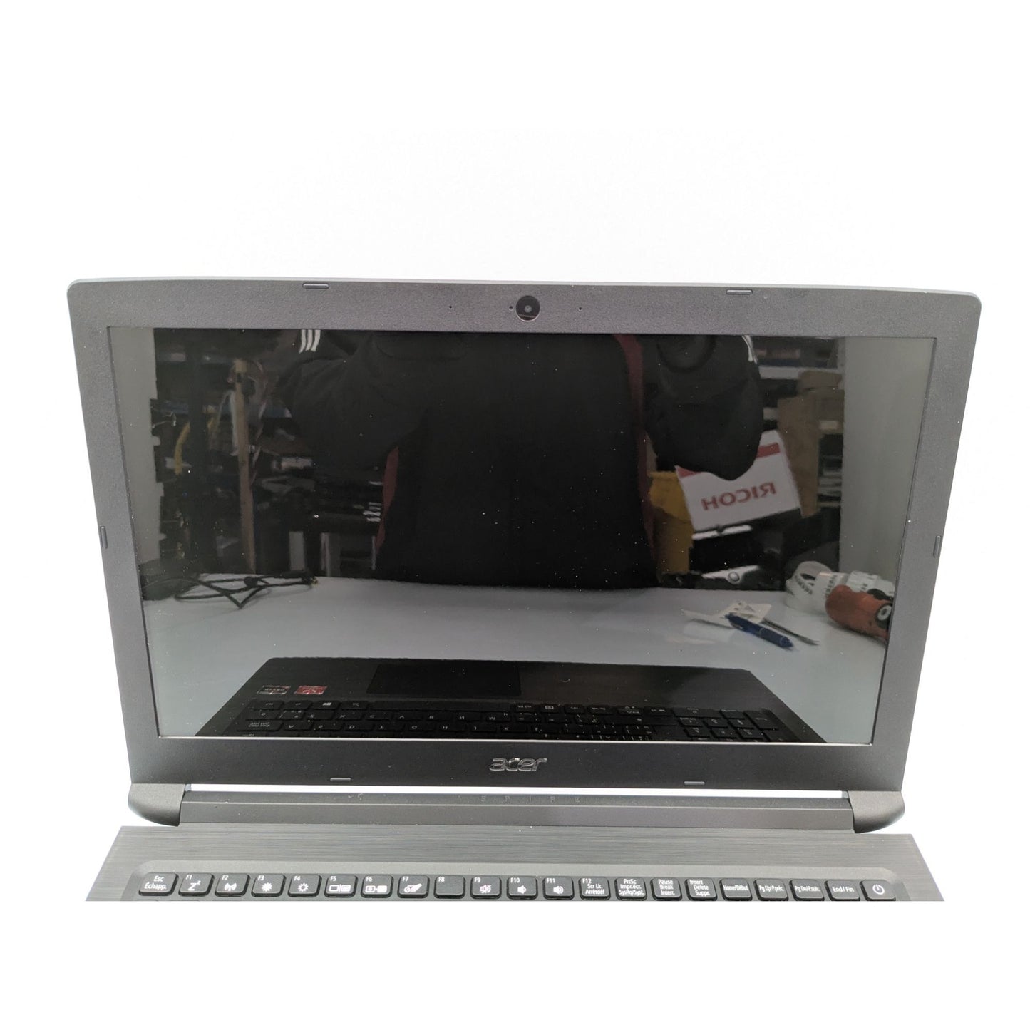 Acer Aspire A315-41-42W5 15.6" Display AMD Ryzen 5-2500U 2GHz Processor Laptop