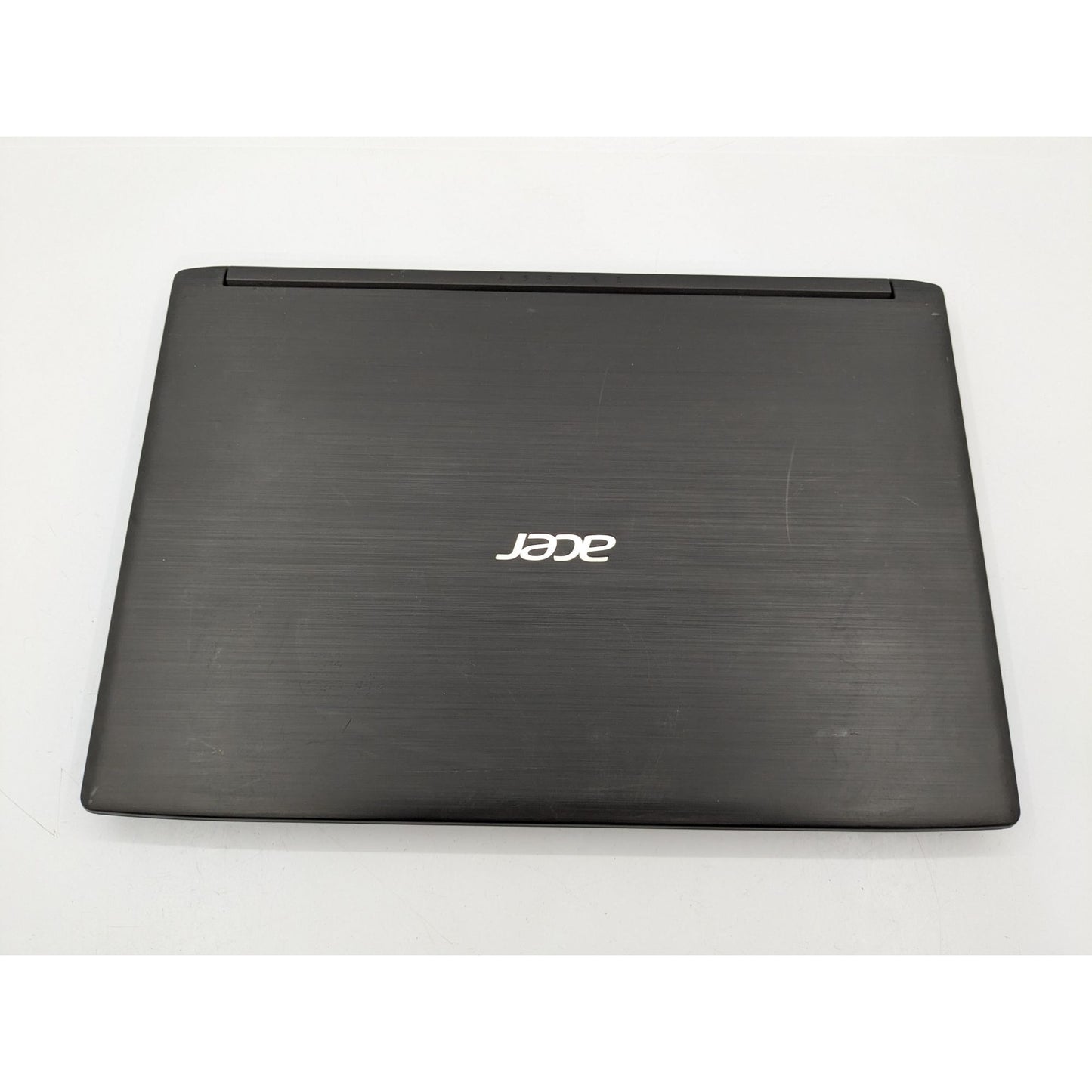 Acer Aspire A315-41-42W5 15.6" Display AMD Ryzen 5-2500U 2GHz Processor Laptop