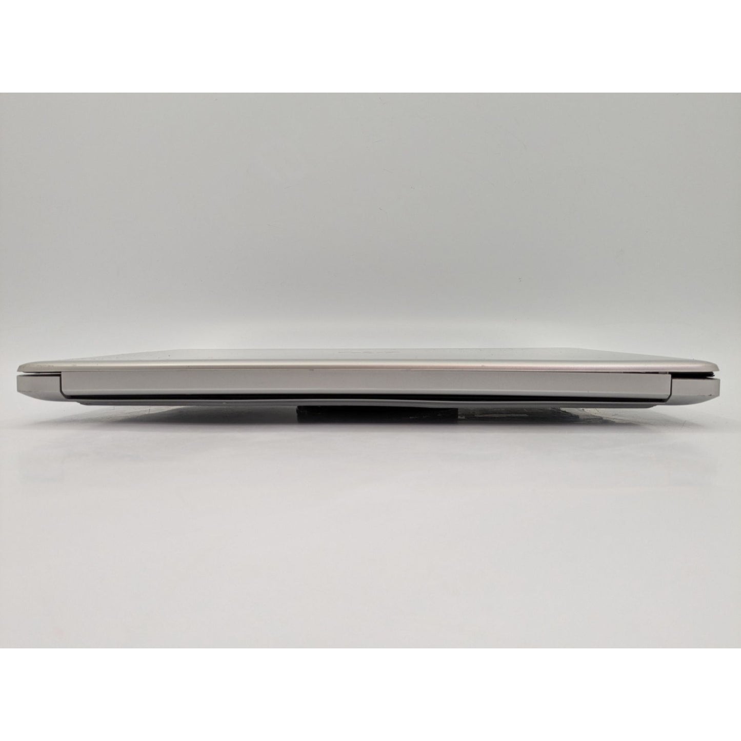 HP 15-DB0003CA 2200U 15.6" Screen AMD Ryzen 3 8GB RAM 128GB SSD Windows 11 Home