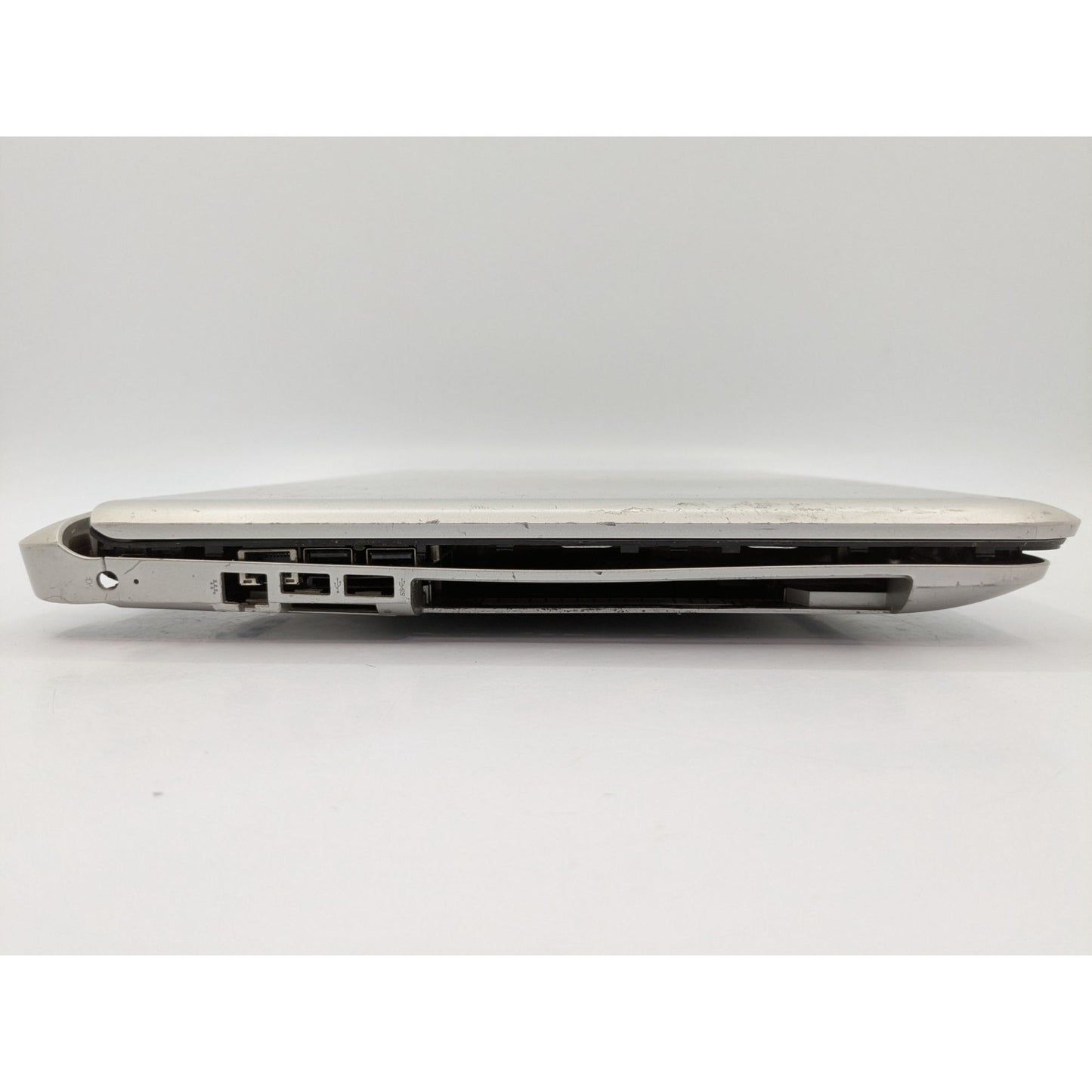 HP Pavilion 17-G178CA 17.3” Screen Intel Core i5-6200U 2.30GHz Processor 4GB RAM