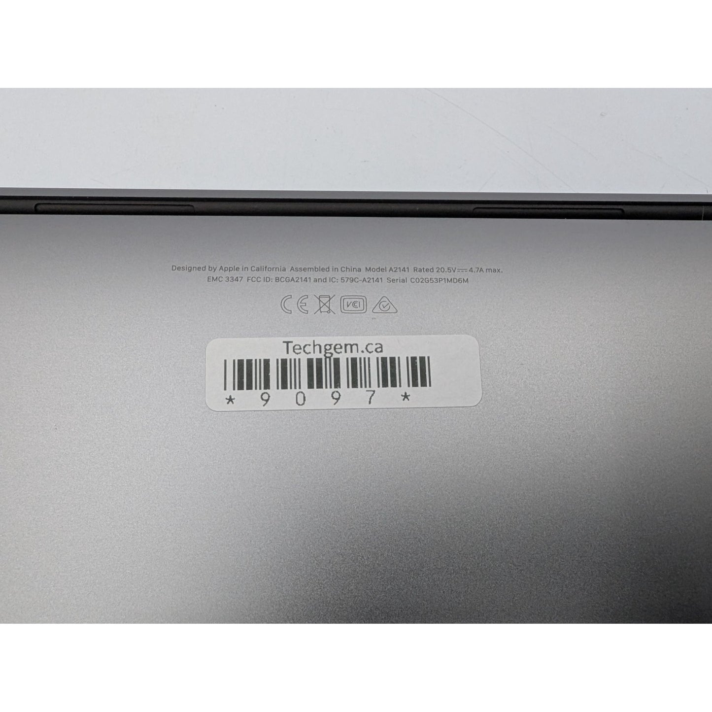 2019 Apple MacBook Pro A2141 16" Intel Core i7-9750H 16GB RAM 512GB SSD 2.6GHz