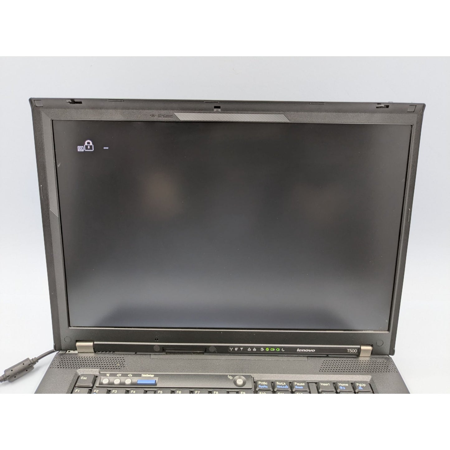 Lenovo ThinkPad T500 15.6" Intel Core 2 Duo P8600 4GB RAM 2.40 GHz Processor