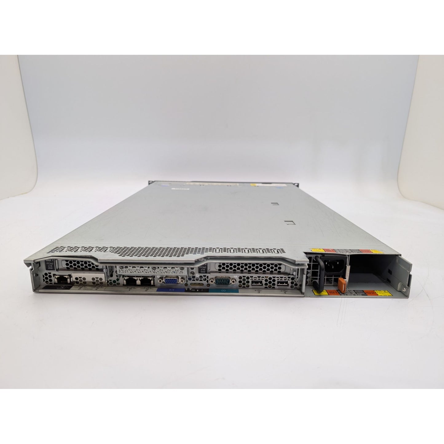 IBM System x3550 M3 Dual USB 2.0 Ports 1U Rack-Mountable Server - Black