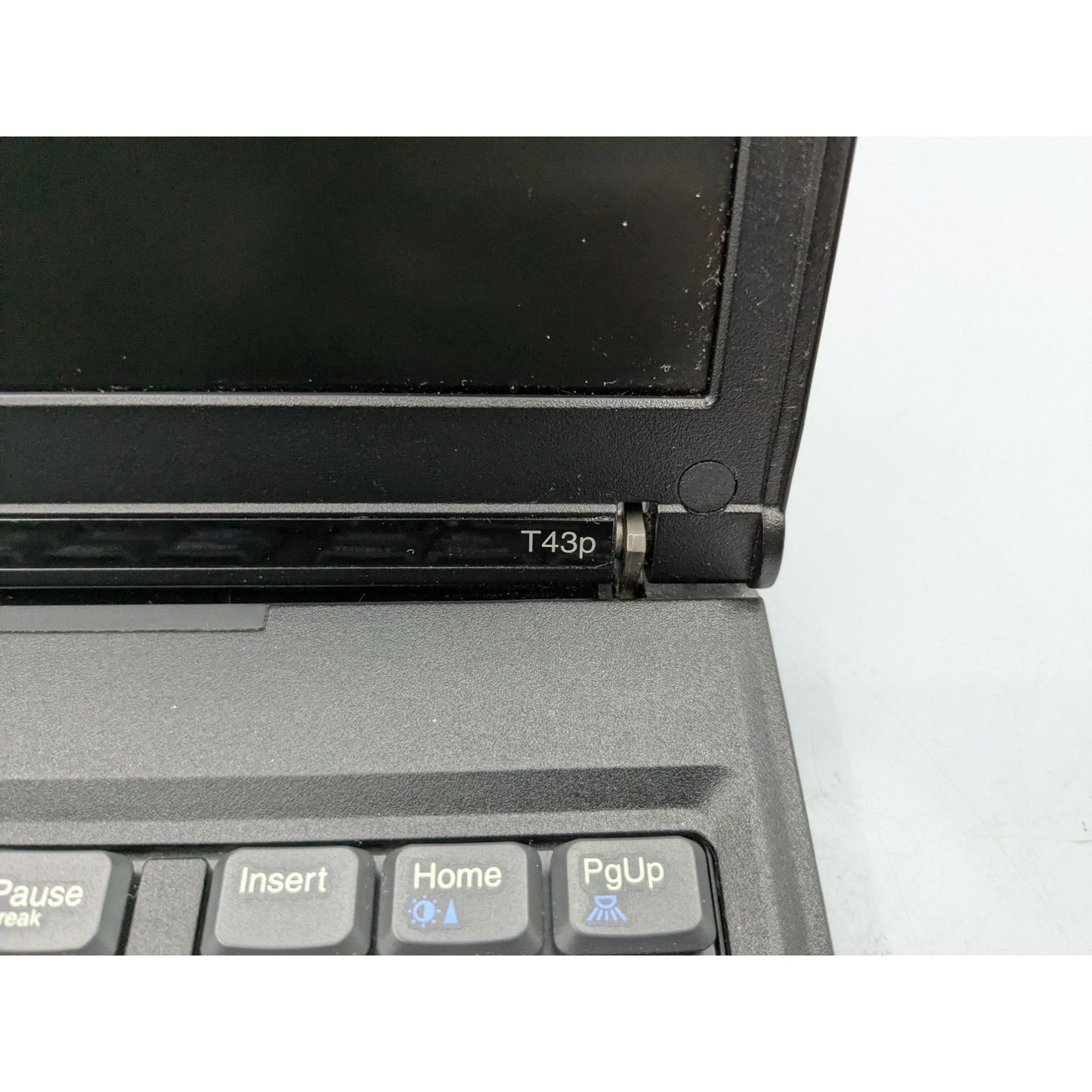 IBM ThinkPad T43p 14" Display Intel Pentium M 2.26 GHz 1.5GB RAM Black Laptop