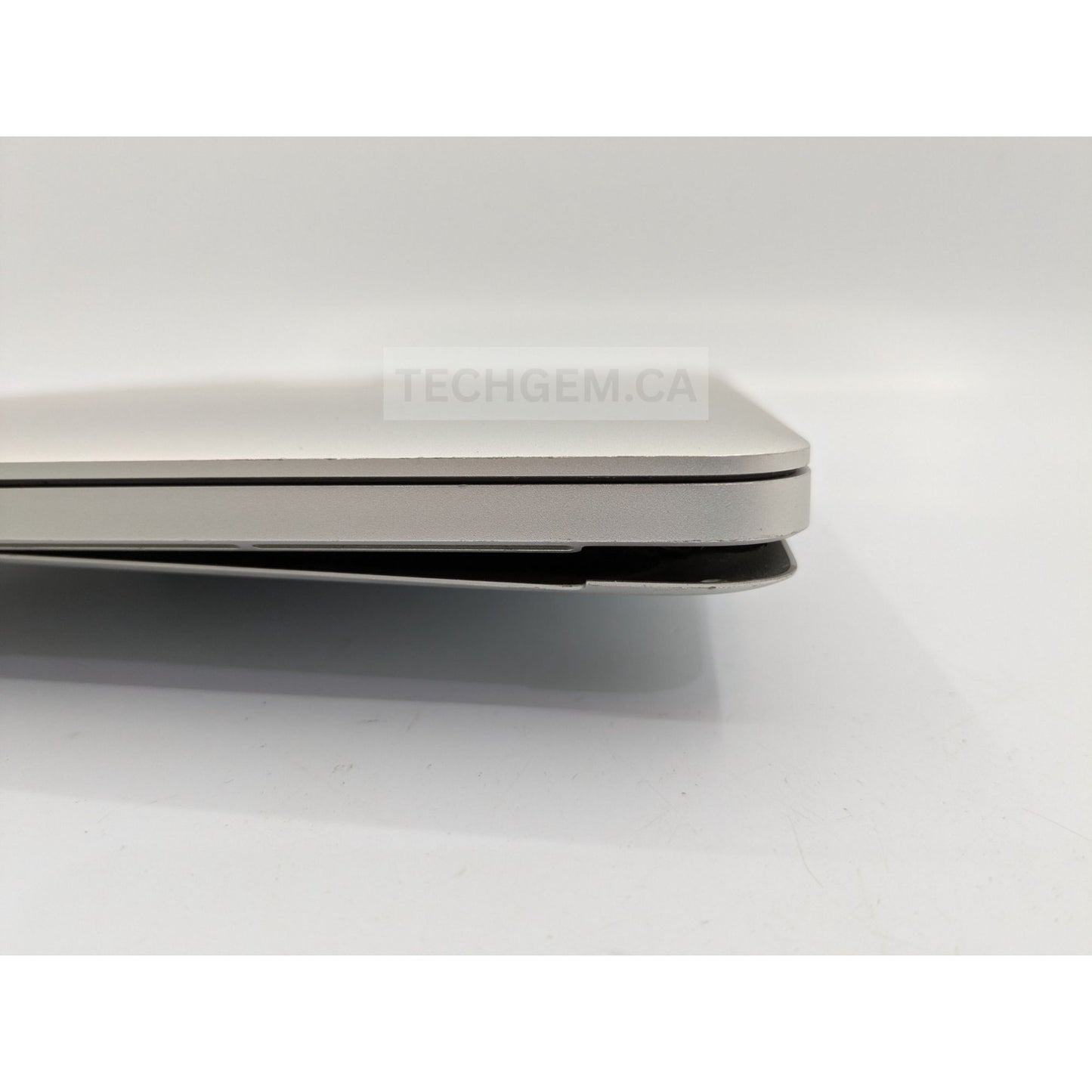 Apple MacBook Pro A1398 15" Intel i7-4770HQ 16GB RAM 512GB SSD Monterey Retina