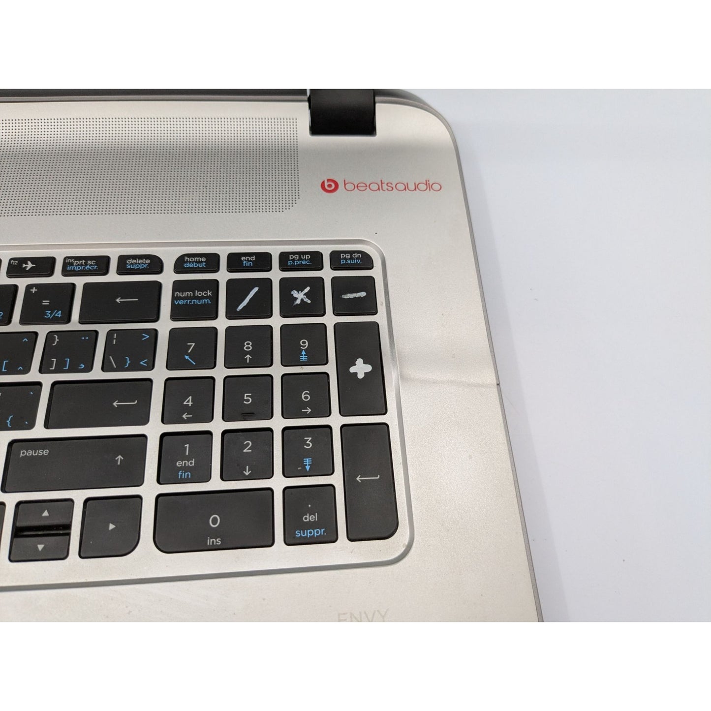 HP Envy Notebook 17-K250CA 17.3" Display Intel Core i7-5500U 2.40 Processor 8GB RAM