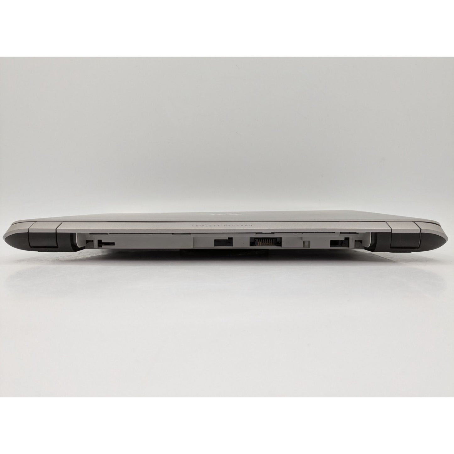 HP Envy Notebook 17-K250CA 17.3" Display Intel Core i7-5500U 2.40 Processor 8GB RAM