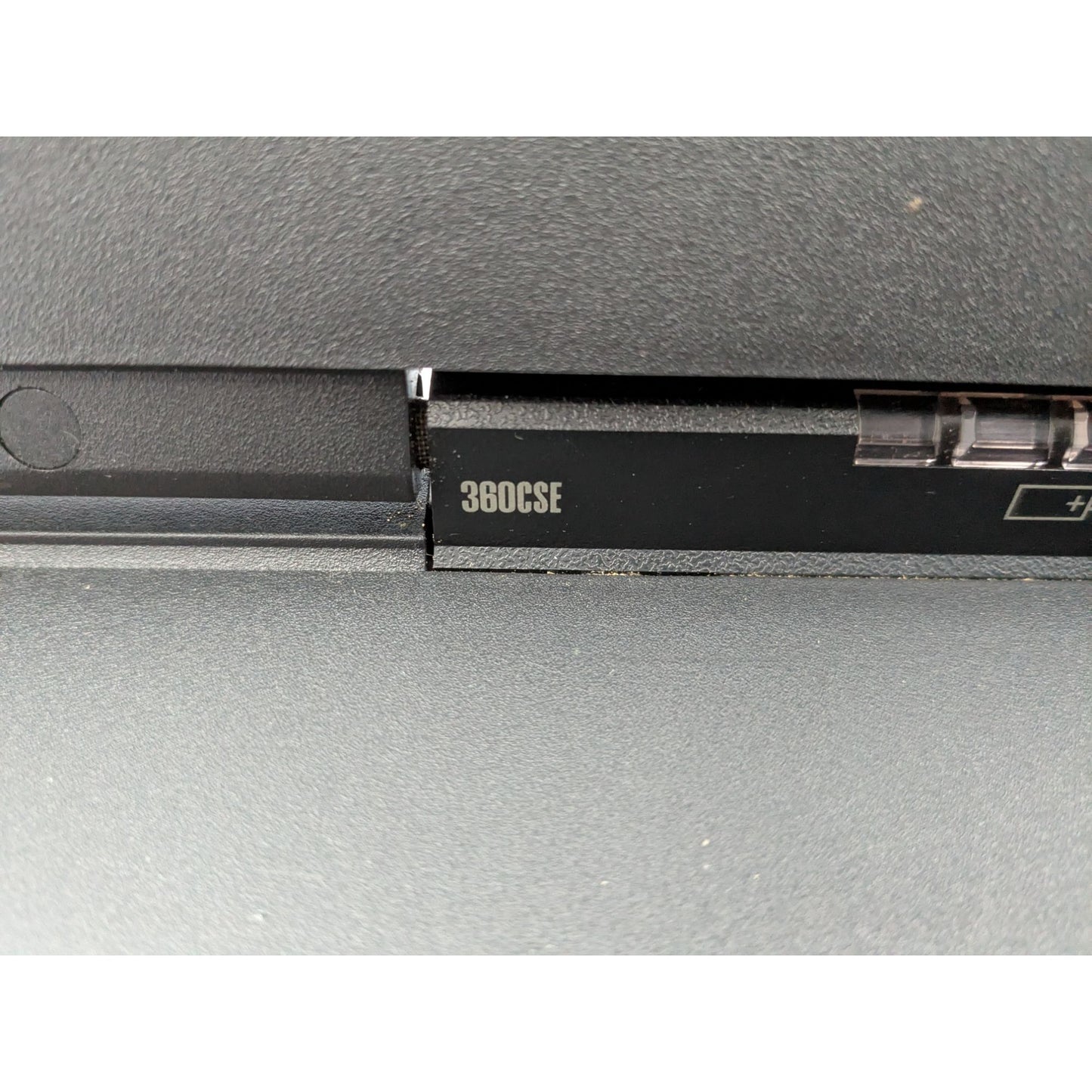 IBM ThinkPad 360CSE 9.5" Screen Intel 80486DX2 0.05 GHz Processor Black Laptop