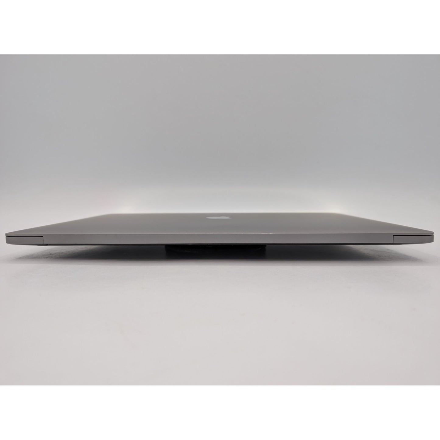 Mid 2017 Apple MacBook Pro A1707 15" Intel Core i7-7700HQ 16GB RAM 256GB SSD