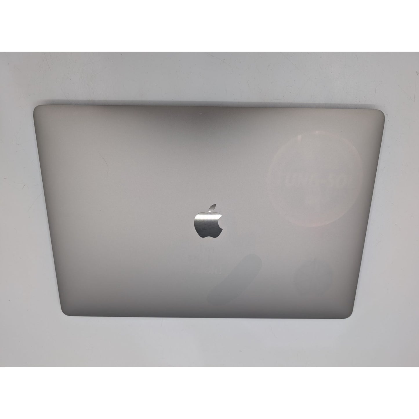 Mid 2017 Apple MacBook Pro A1707 15" Intel Core i7-7700HQ 16GB RAM 256GB SSD