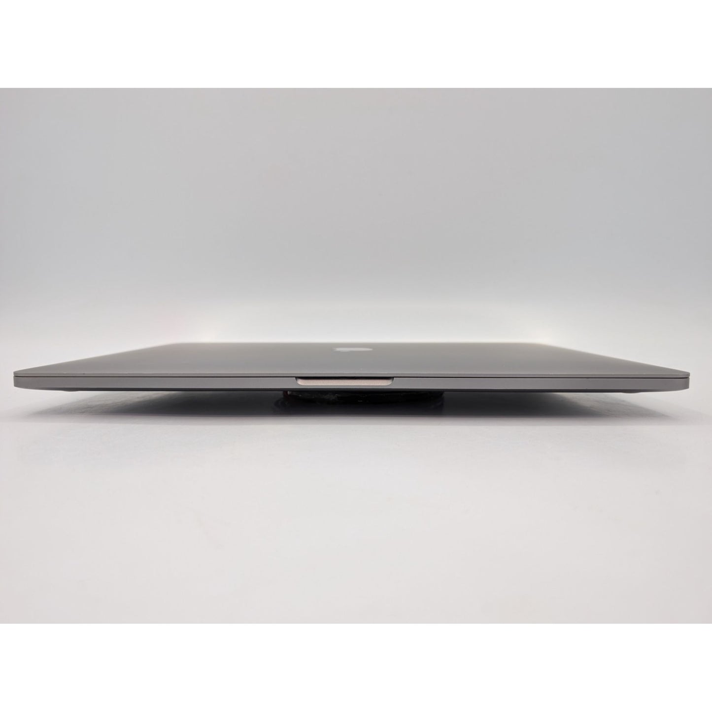 Mid 2017 Apple MacBook Pro A1707 15" Intel Core i7-7700HQ 16GB RAM 256GB SSD