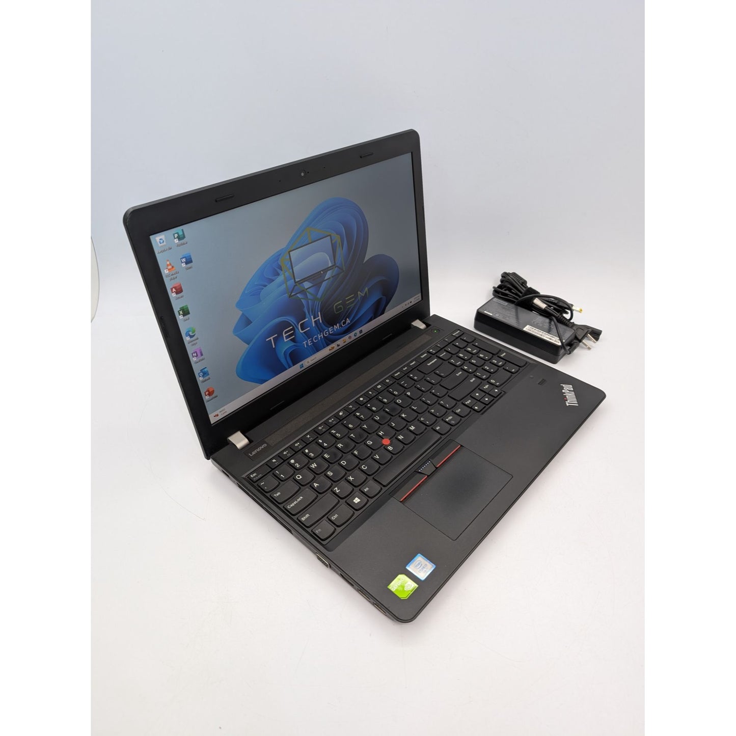Lenovo ThinkPad E570 15.6" LCD Intel Core i7-6500U 16GB RAM 750GB HDD 128GB SSD