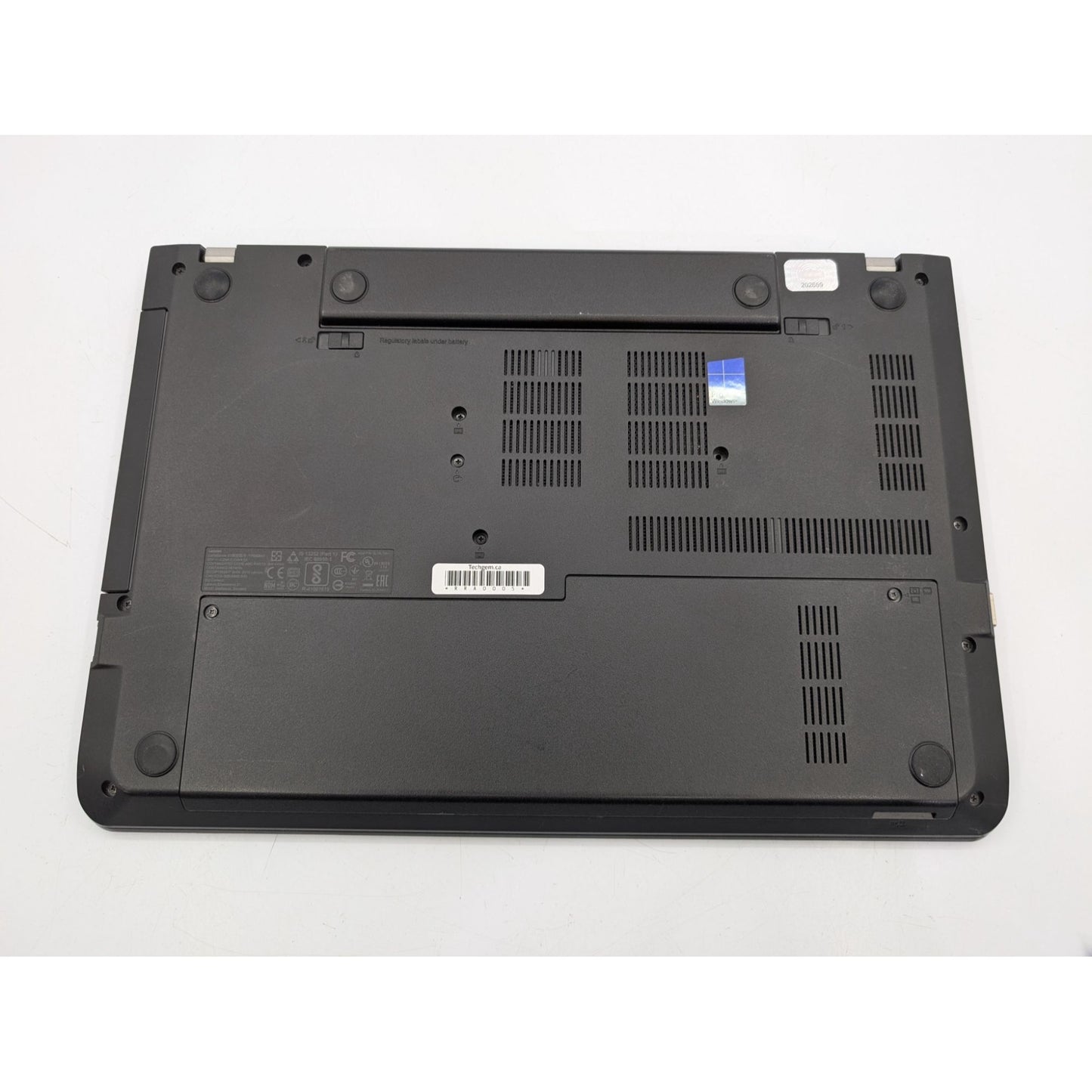 Lenovo ThinkPad E570 15.6" LCD Intel Core i7-6500U 16GB RAM 750GB HDD 128GB SSD