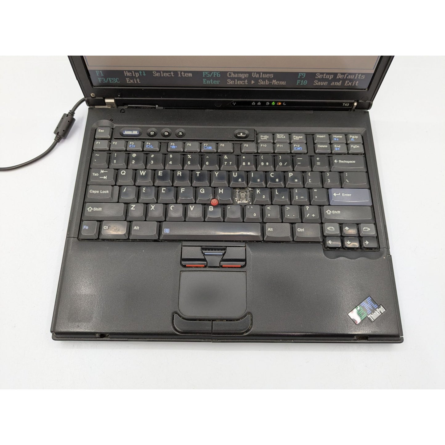 IBM ThinkPad T43 14" Display Screen Intel Pentium M 1.60GHz 1.5GB RAM Laptop