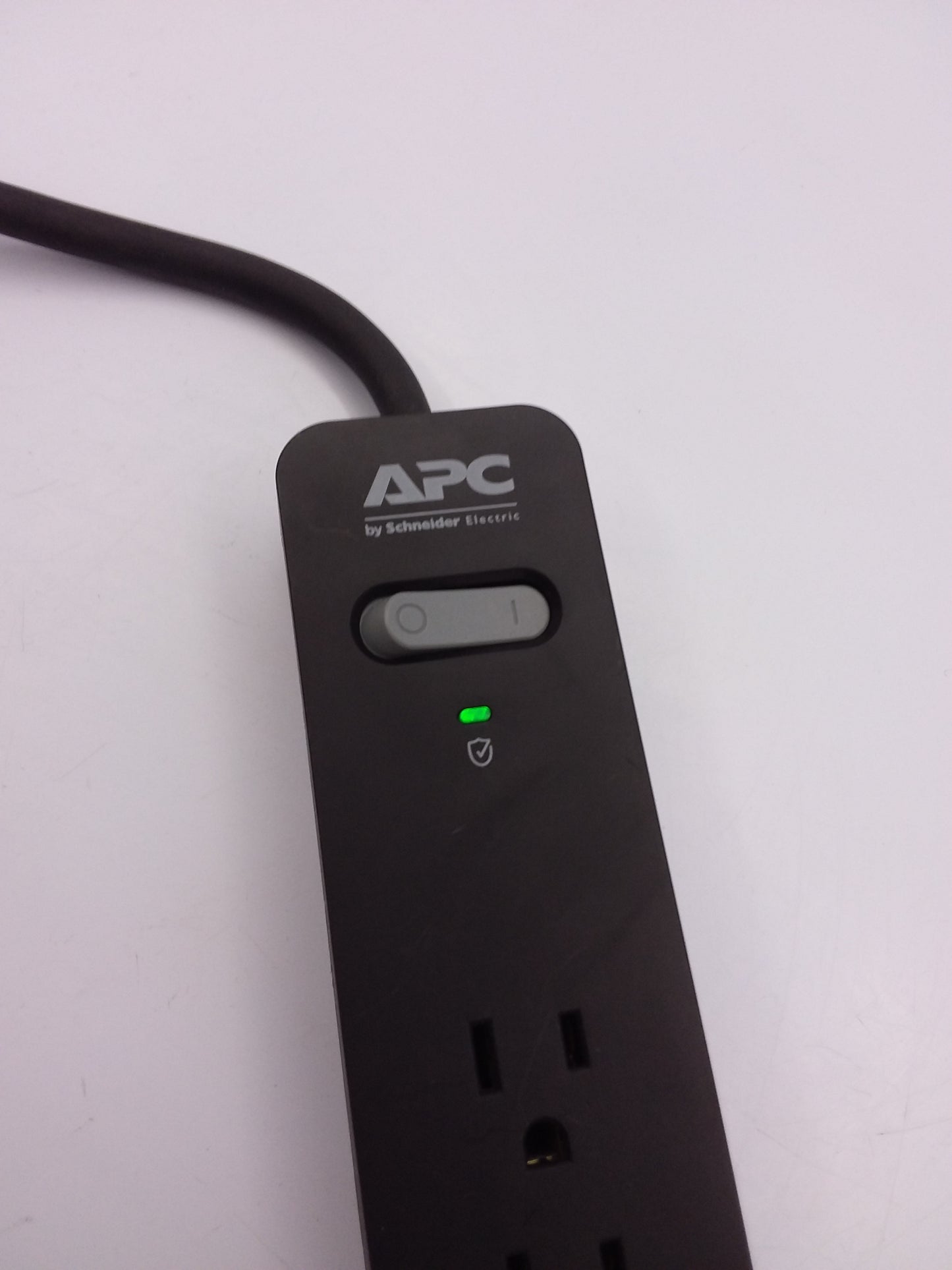 APC PE66 Power Bar