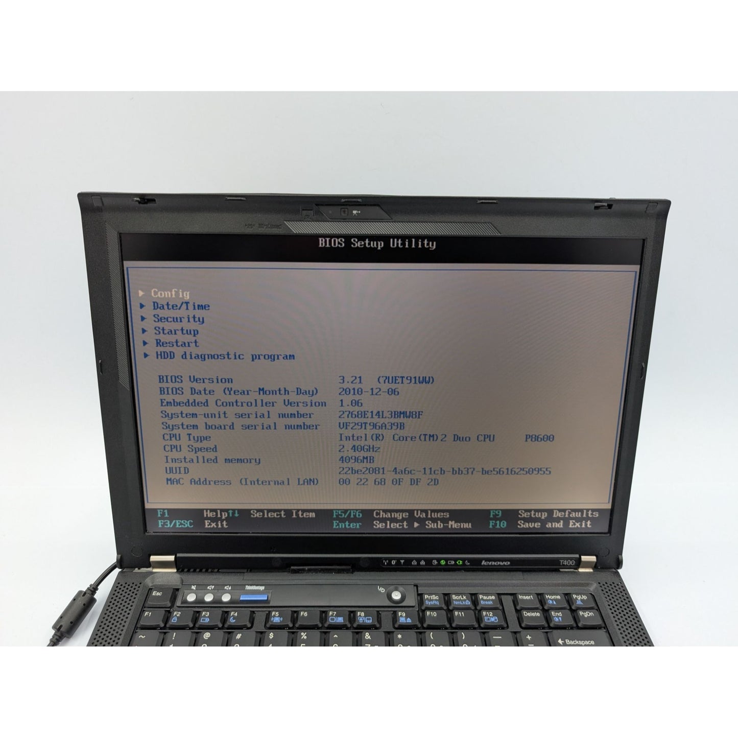 Lenovo ThinkPad T400 14" Intel Core 2 Duo P8600 2.40GHz Processor 4GB RAM Laptop