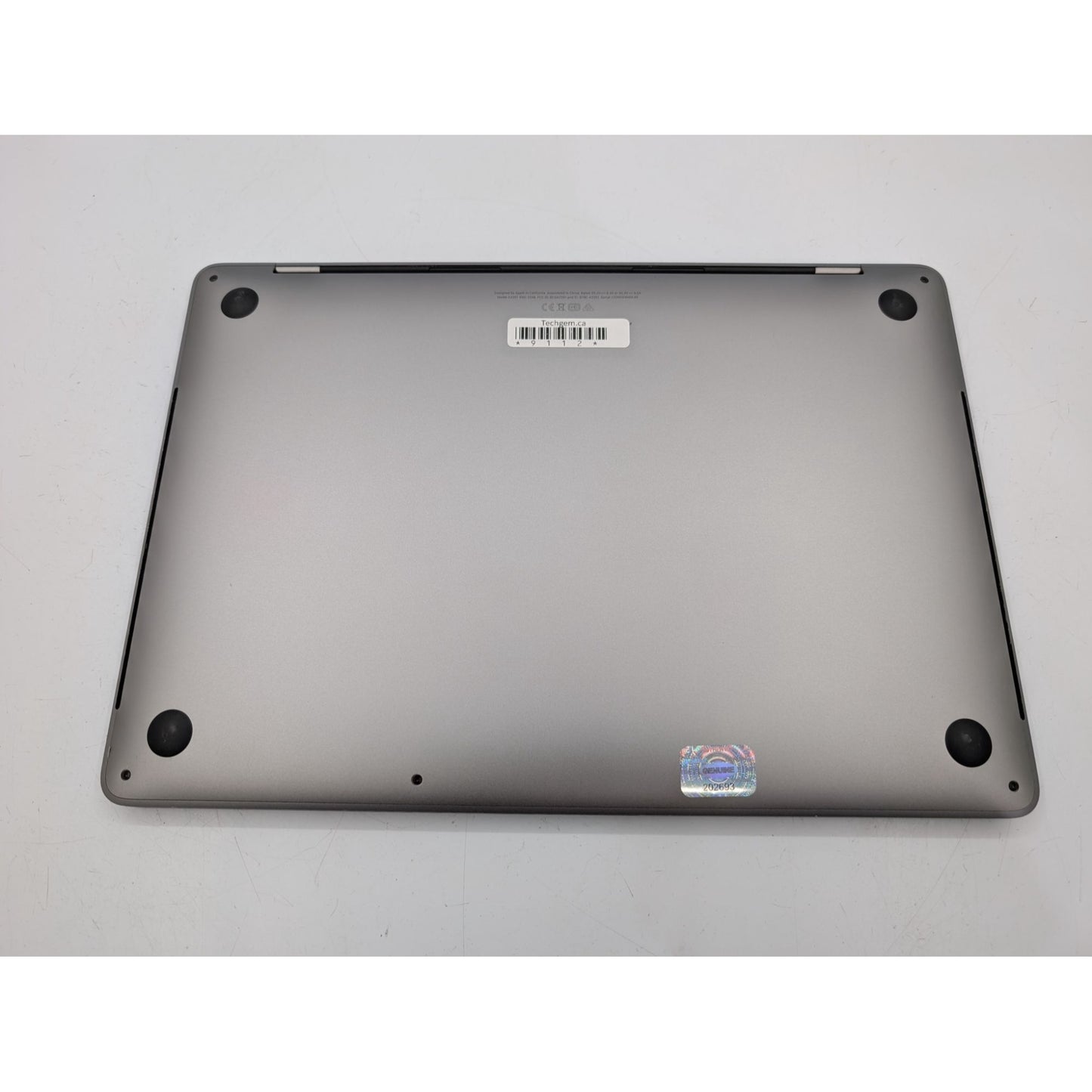 2020 Apple MacBook Pro A2251 13" Intel i7-1068NG7 2.3 GHz 32GB RAM 512GB SSD