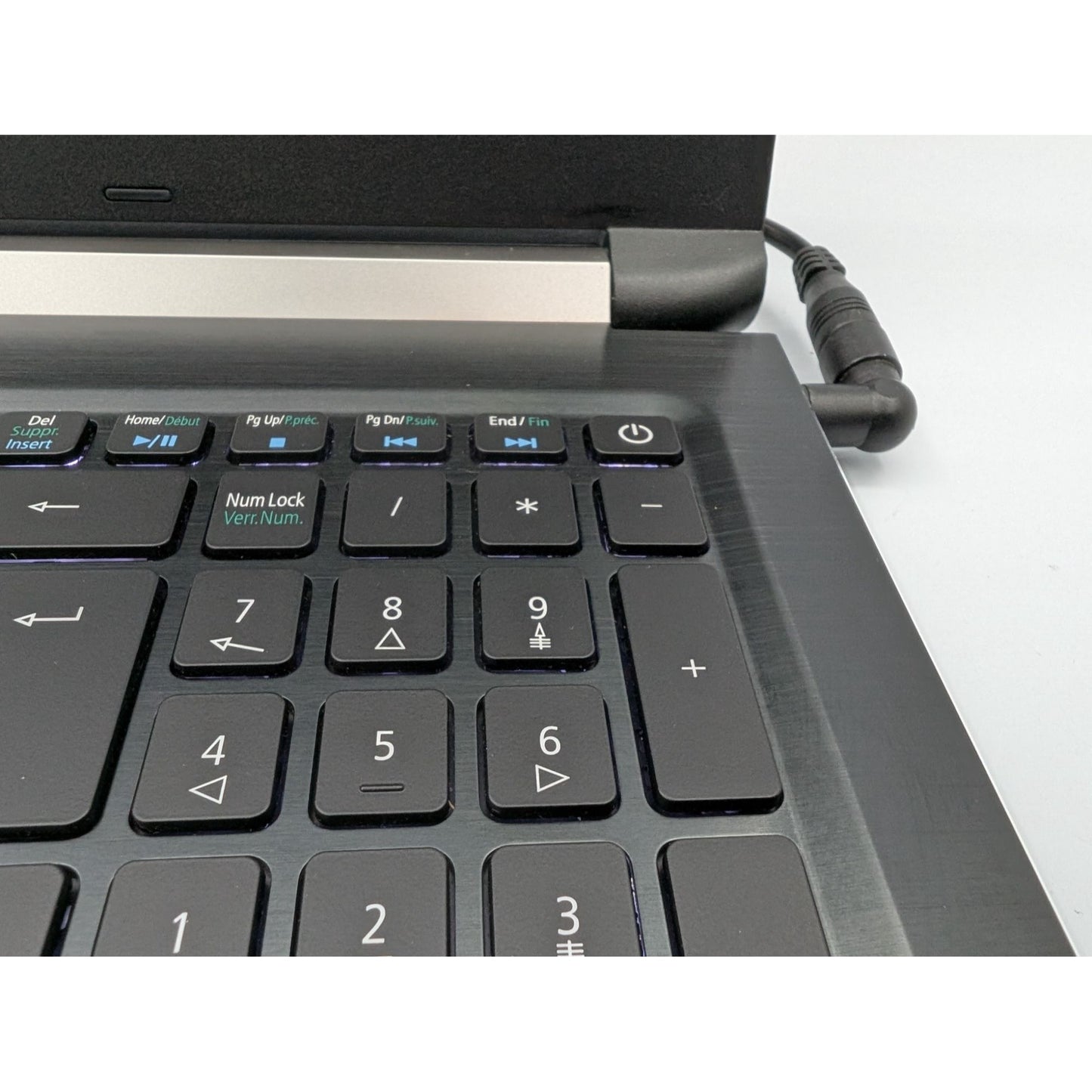 Acer Aspire 5 A515-51G-53MR 15.6" Intel Core i5-8250U Black 1.60 GHz Laptop