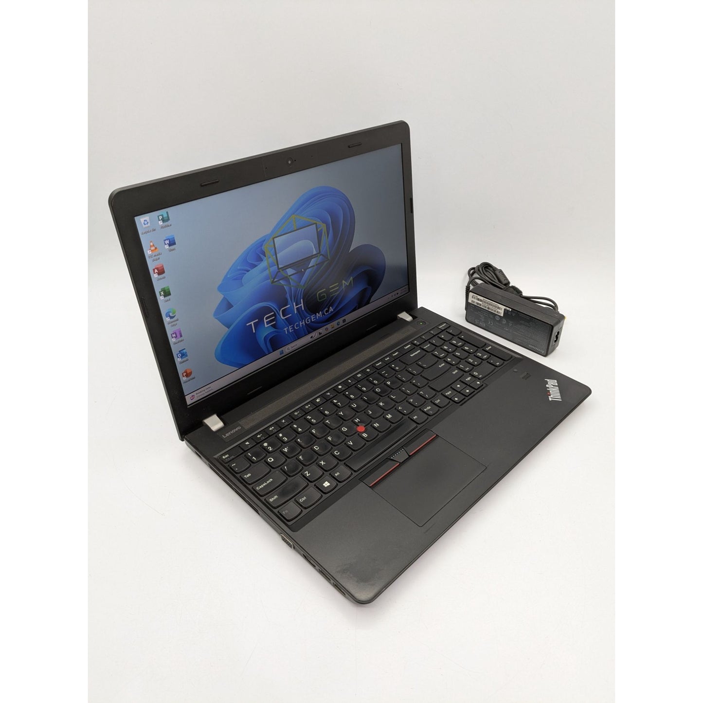 Lenovo ThinkPad E570 15.6" LCD Intel Core i7-7500U 16GB RAM 128GB SSD 750GB HDD