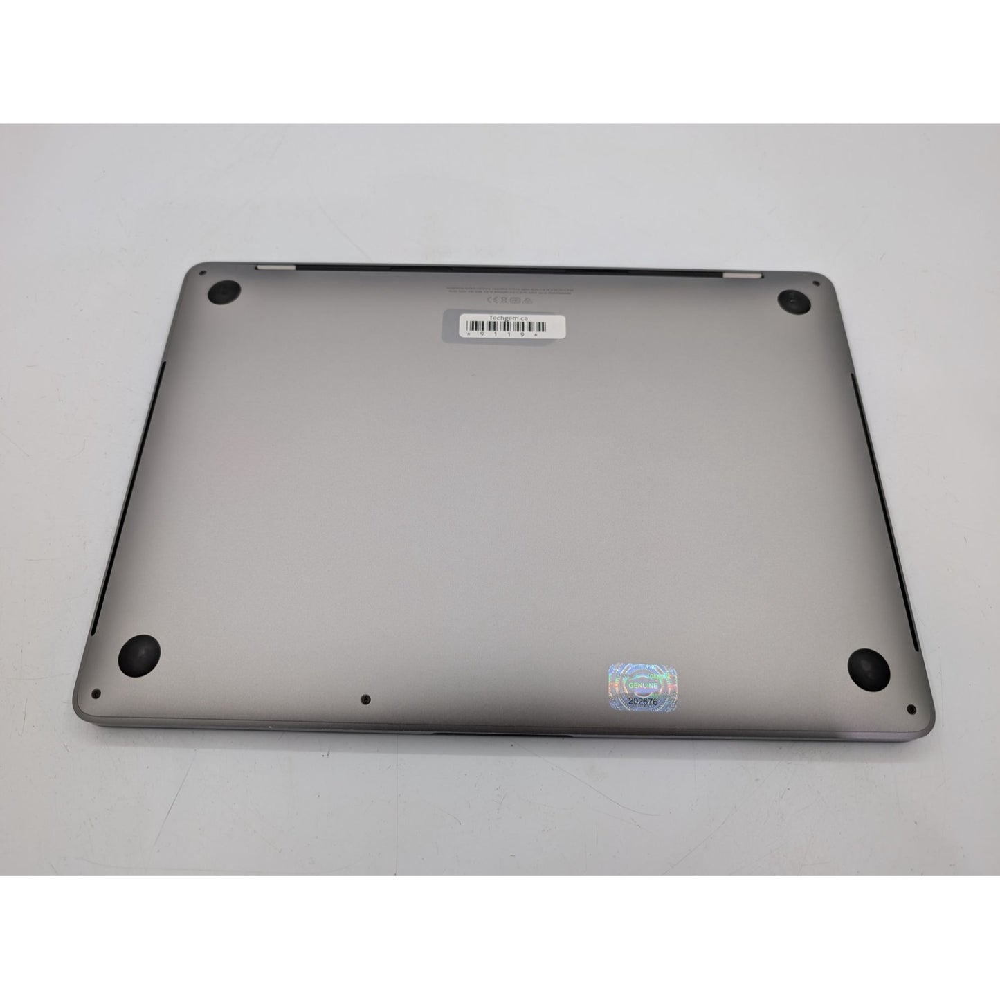 2020 Apple MacBook Pro A2251 13" Screen Intel i7-1068NG7 512GB SSD 32GB RAM