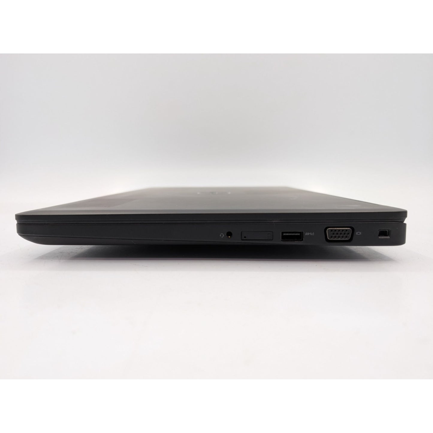 Dell Latitude 5590 15.6" Intel i5-7300U 16GB RAM 256GB SSD Win 11 Pro Activated