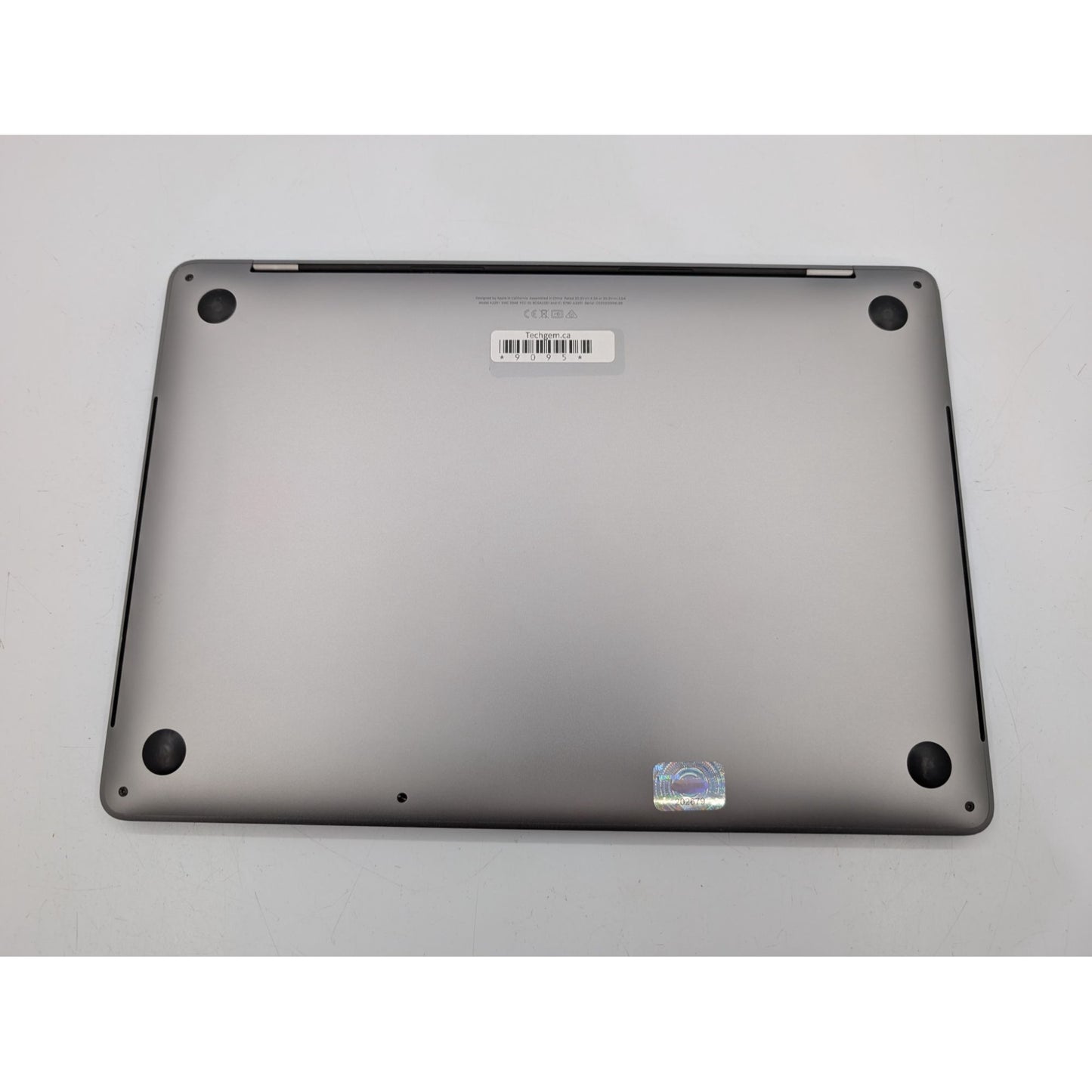 2020 Apple MacBook Pro A2251 13" Intel i7-1068NG7 MacOS Tahoe 32GB RAM 512GB SSD