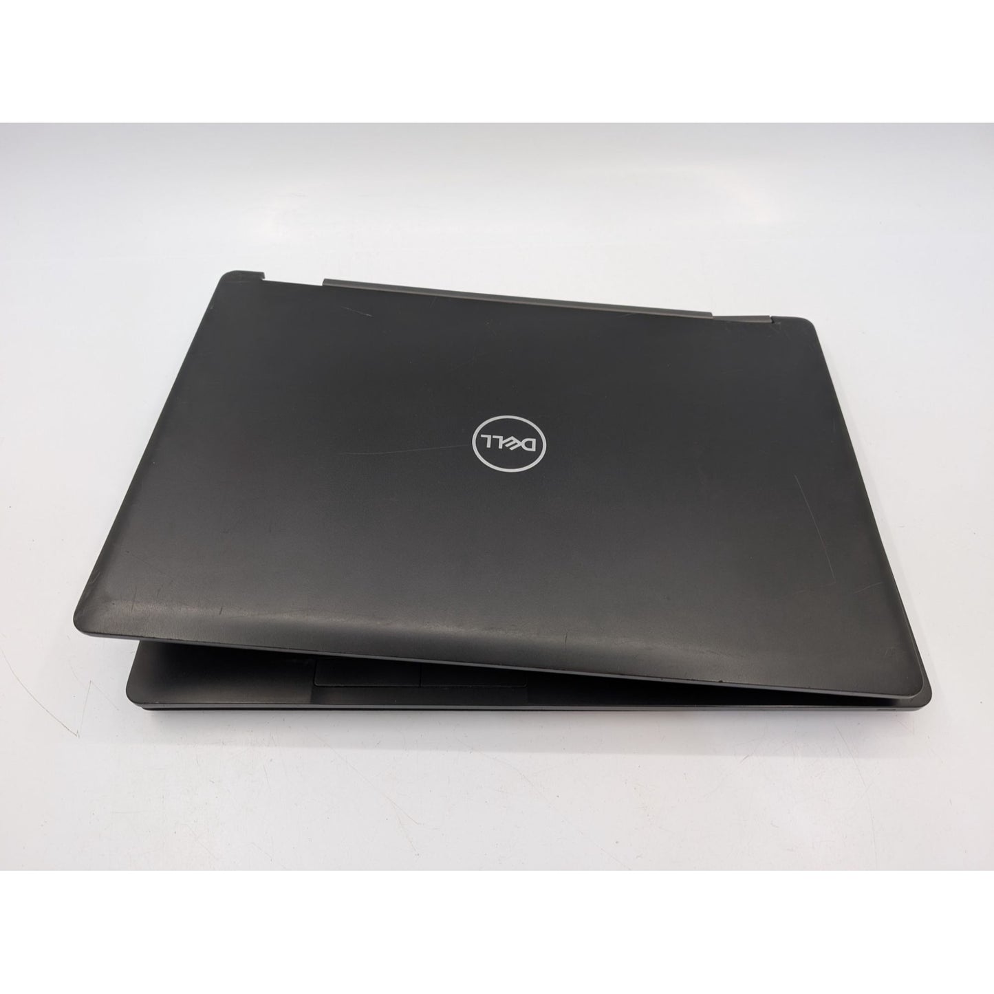 Dell Latitude 5590 15.6" Screen Intel Core i5-8350U 1.70 GHz Processor Laptop
