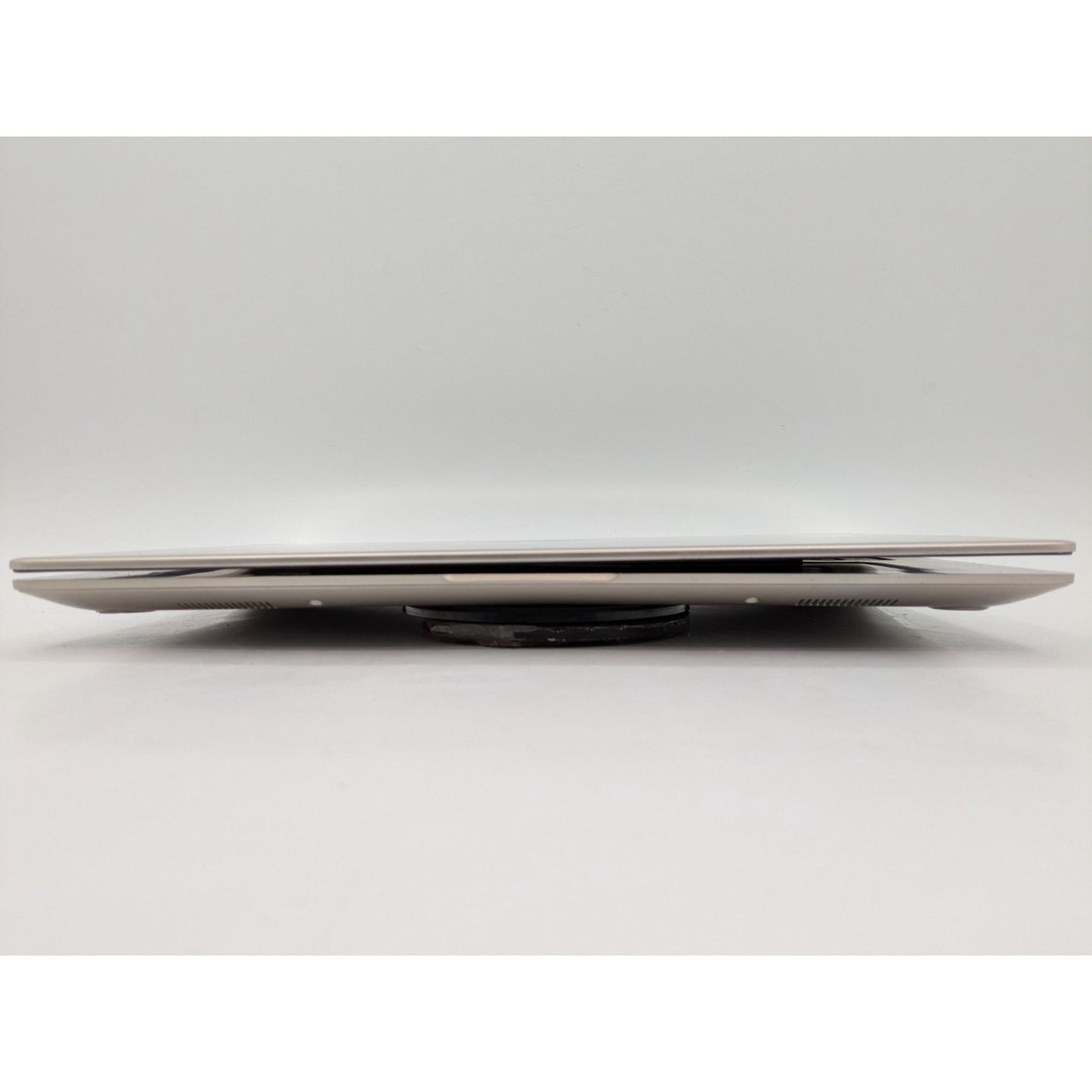 Asus S510UA-RS51 15.6" Display Intel Core i5-8250U 1.60 GHz Processor Laptop