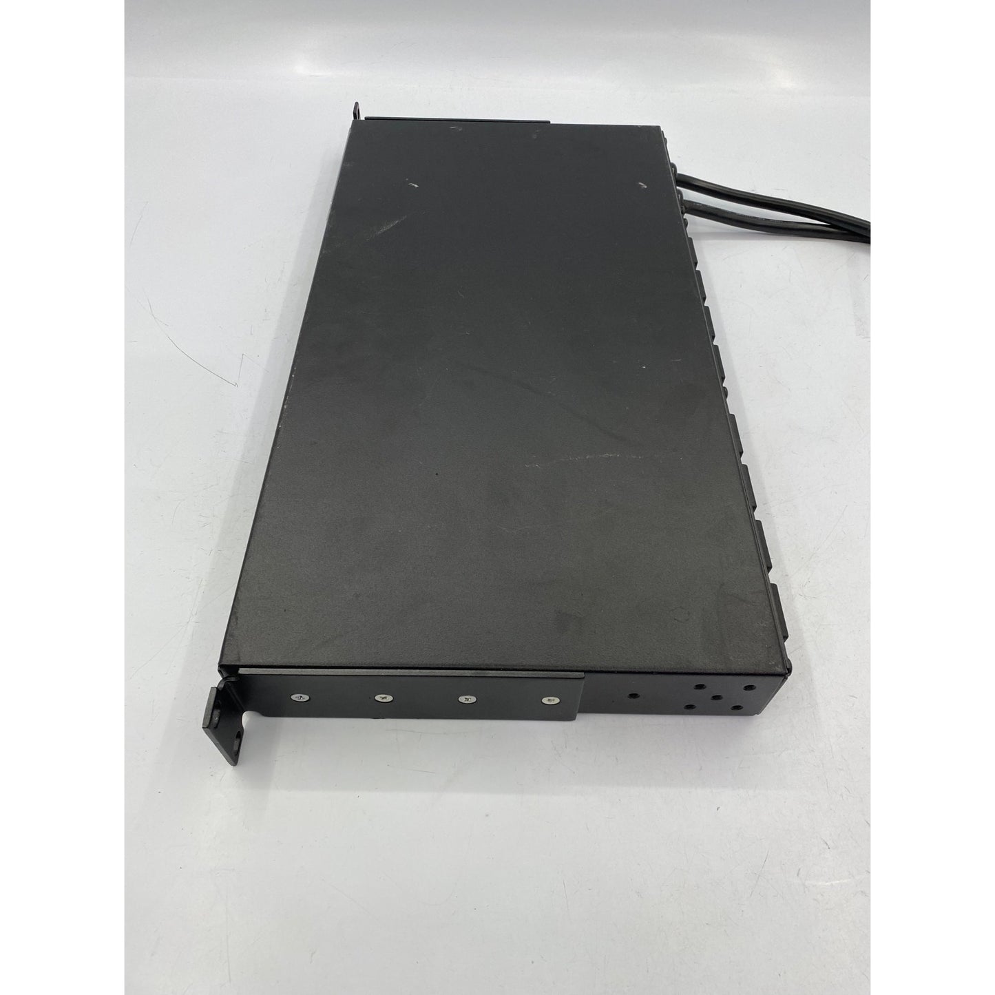 APC AP7750 Rack-Mount Automatic Transfer Switch With Network Management Card