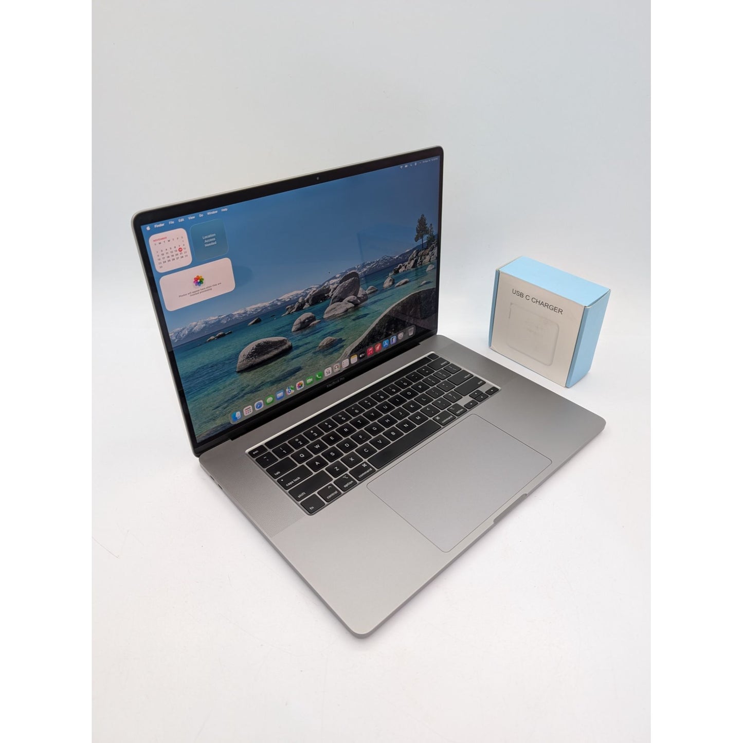 2019 Apple MacBook Pro A2141 16" Intel Core i7-9750H 32GB RAM 512GB SSD 2.6GHz