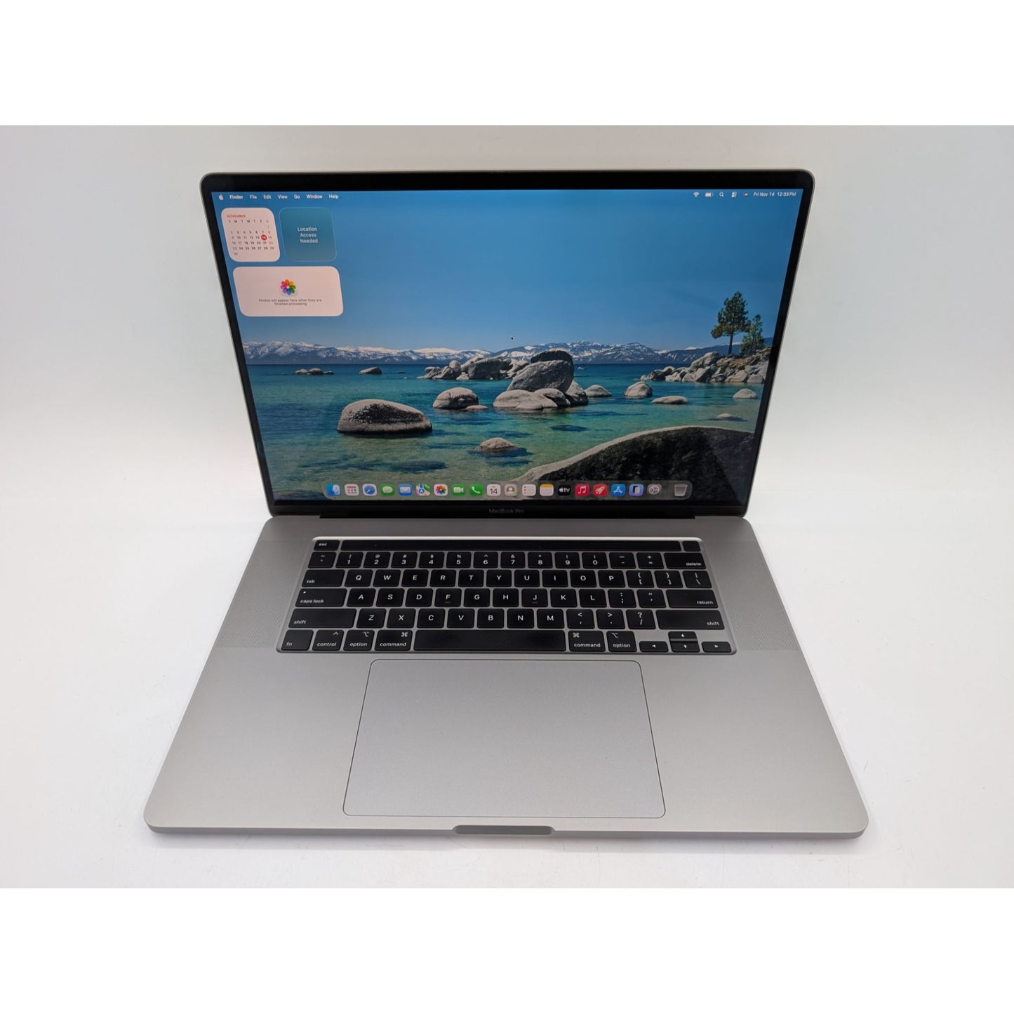 2019 Apple MacBook Pro A2141 16" Intel Core i7-9750H 32GB RAM 512GB SSD 2.6GHz