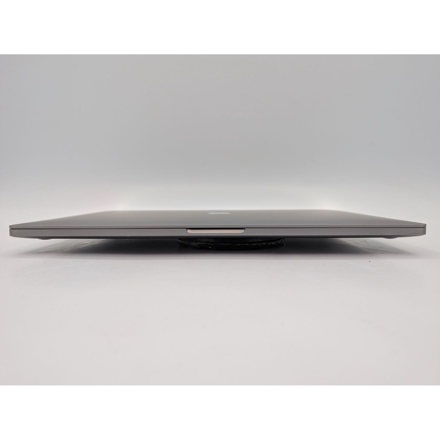 2019 Apple MacBook Pro A2141 16" Intel Core i7-9750H 32GB RAM 512GB SSD 2.6GHz