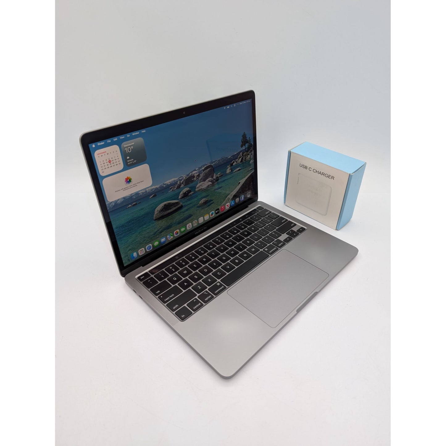 2020 Apple MacBook Pro A2251 13" Intel i7-1068NG7 32GB RAM 512GB SSD macOS Tahoe