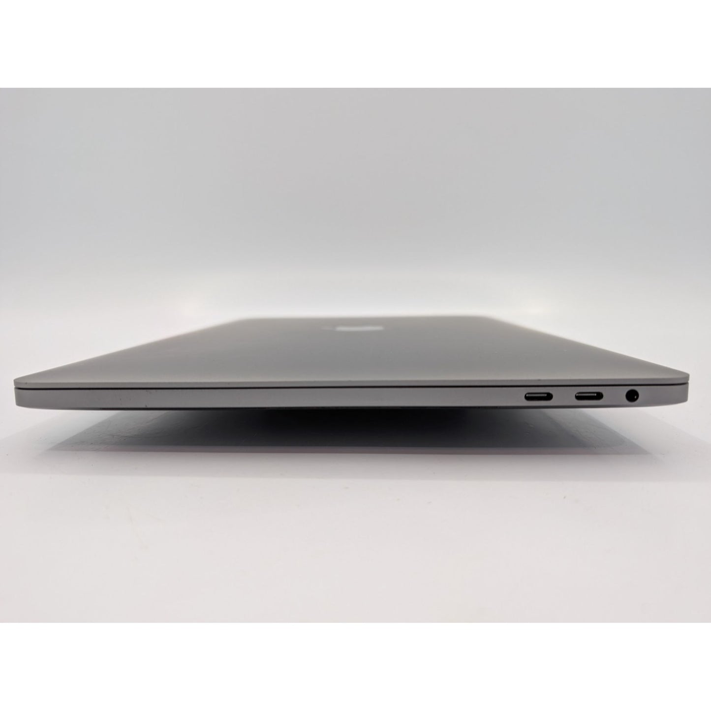 2020 Apple MacBook Pro A2251 13" Intel i7-1068NG7 32GB RAM 512GB SSD macOS Tahoe