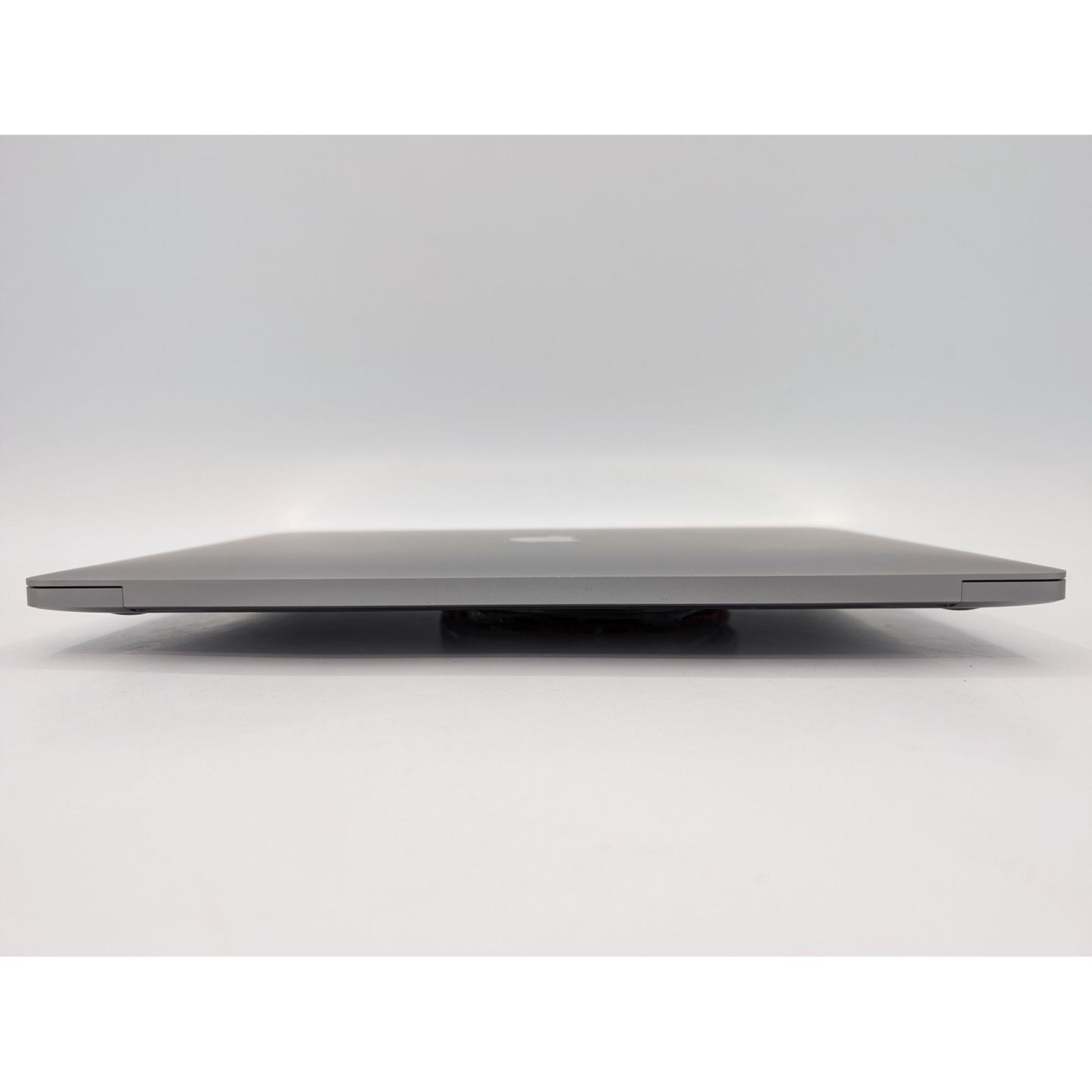 2020 Apple MacBook Pro A2251 13" Intel i7-1068NG7 32GB RAM 512GB SSD macOS Tahoe