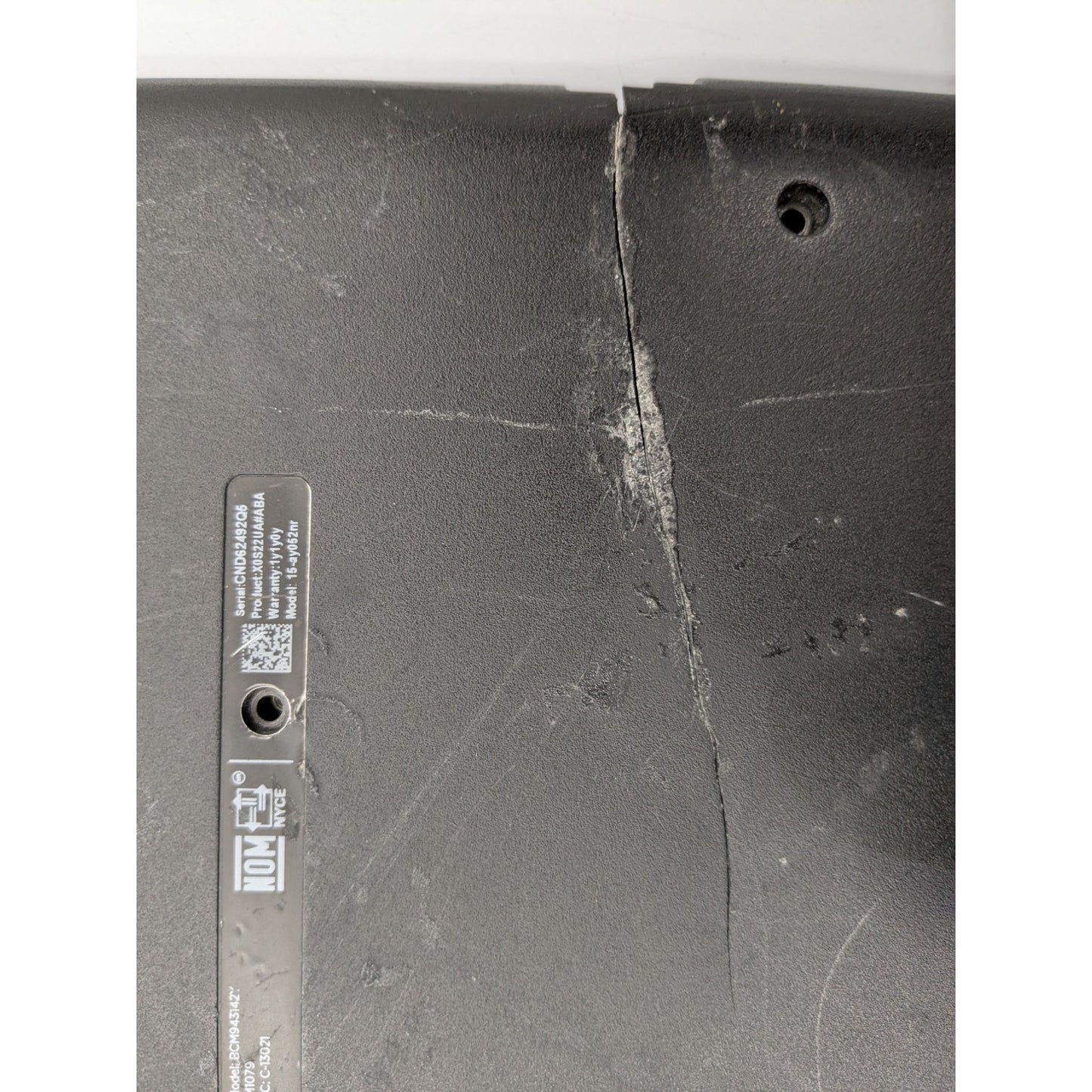 HP 15-Ay052nr 15.6" Display Screen Intel Core i3-6100U 2.3GHz Processor Laptop