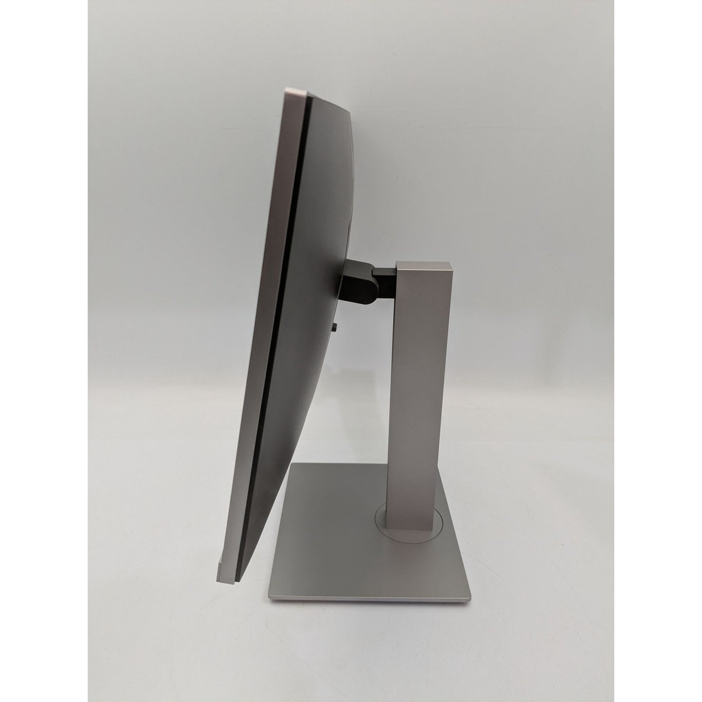 Hp EliteDisplay E233 23" LCD Monitor With Stand & Cables
