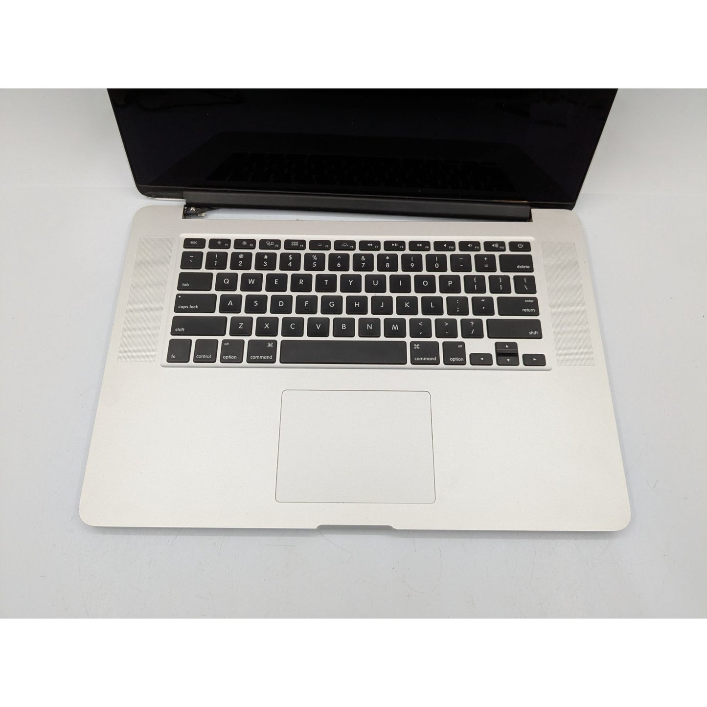 2014 Apple MacBook Pro A1398 15" Display Intel Core i7-4770HQ 2.20 GHz 16GB RAM