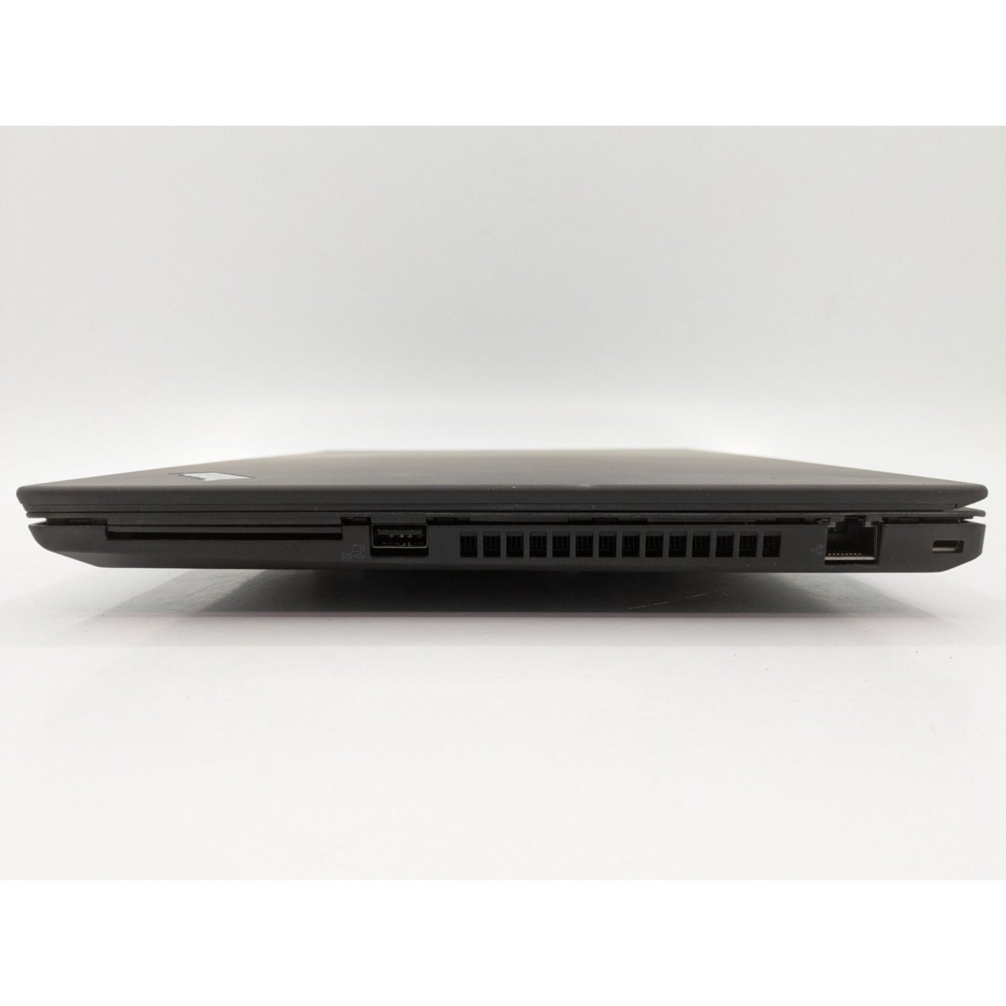 Lenovo ThinkPad T490 14" Display Intel Core i5-8365U Laptop 1.60 GHz Processor