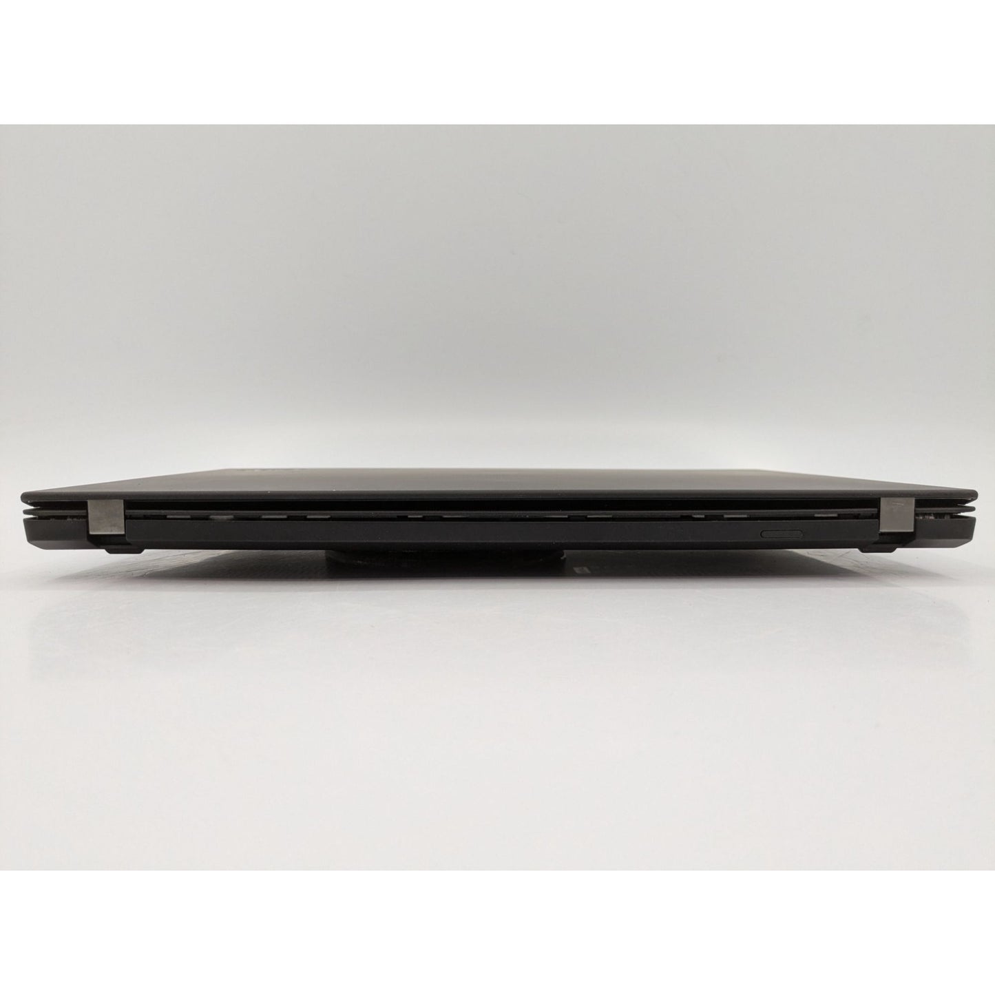 Lenovo ThinkPad T490 14" Display Intel Core i5-8365U Laptop 1.60 GHz Processor