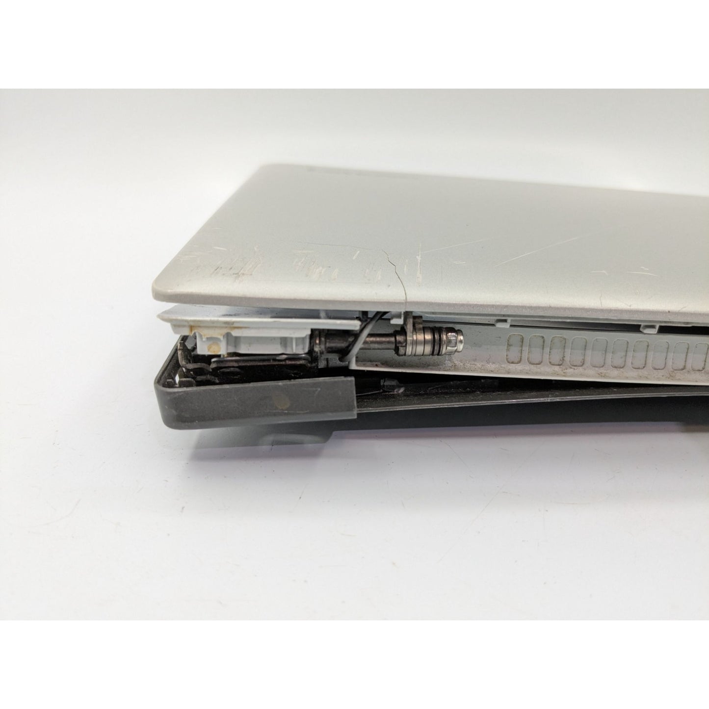 Lenovo Ideapad 330-15IKB Intel i3-8130U 2.2GHz Processor 15.6" Screen Laptop