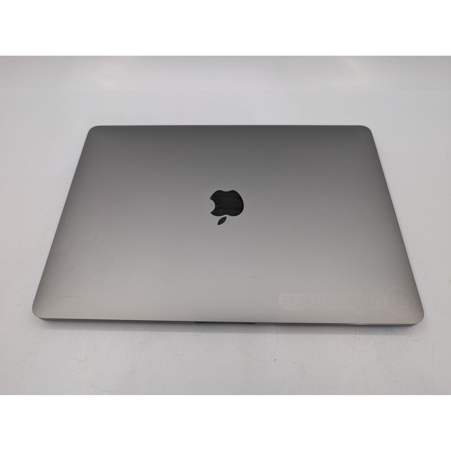 2020 Apple MacBook Pro A2251 13" Display Intel i7-1068NG7 32GB RAM 512GB SSD