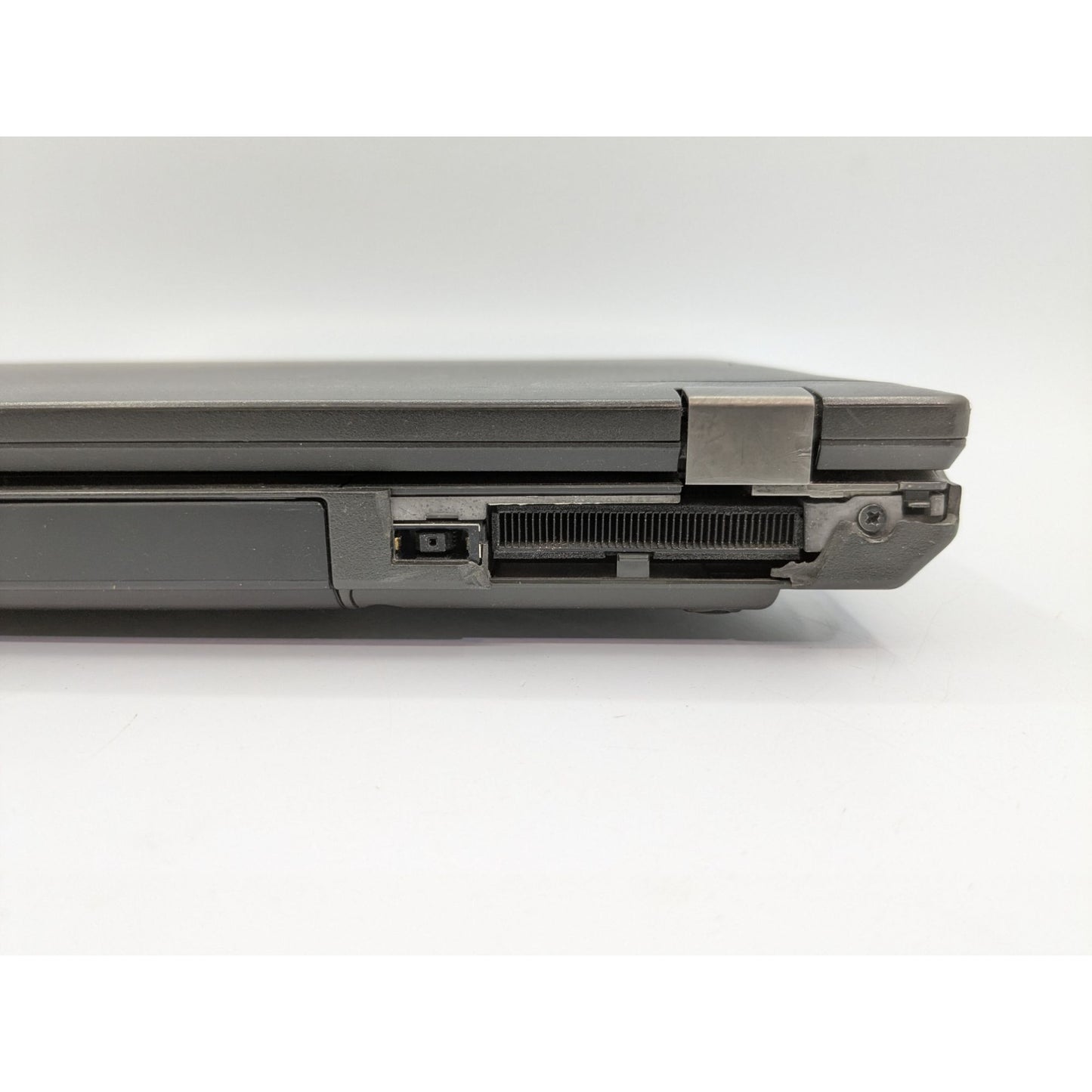 Lenovo ThinkPad L440 14" Display Intel Core i5-4200M 2.50GHz 4GB RAM Windows 8 Pro